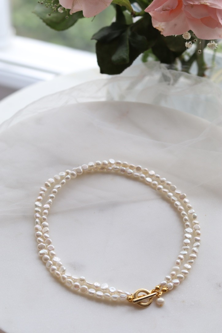 ELIZABETH REAL PEARL NECKLACE