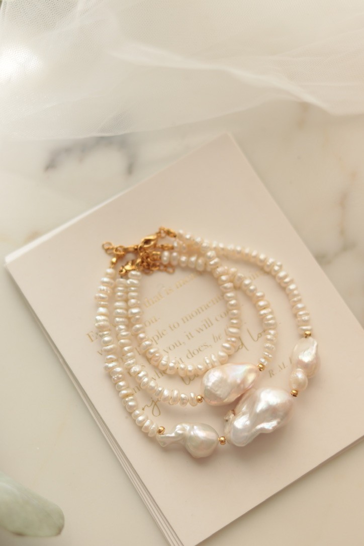 3 GENERATION BAROQUE ELEGANT REAL PEARL SET