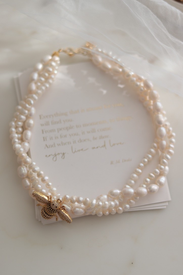 BEE ROZA REAL PEARL NECKLACE