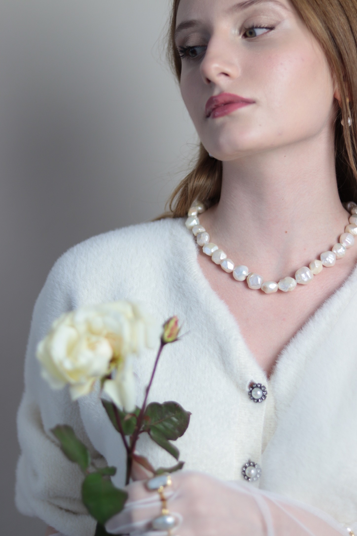 KRİSTAL REAL PEARL BAROQUE NECKLACE