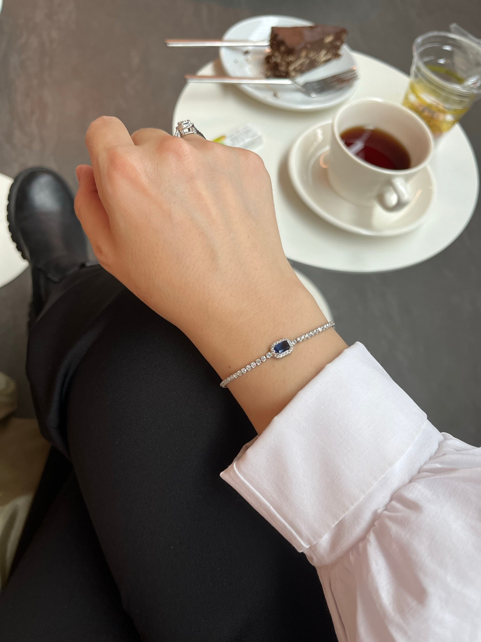 SILVER ELEGANT WATERWAY BRACELET