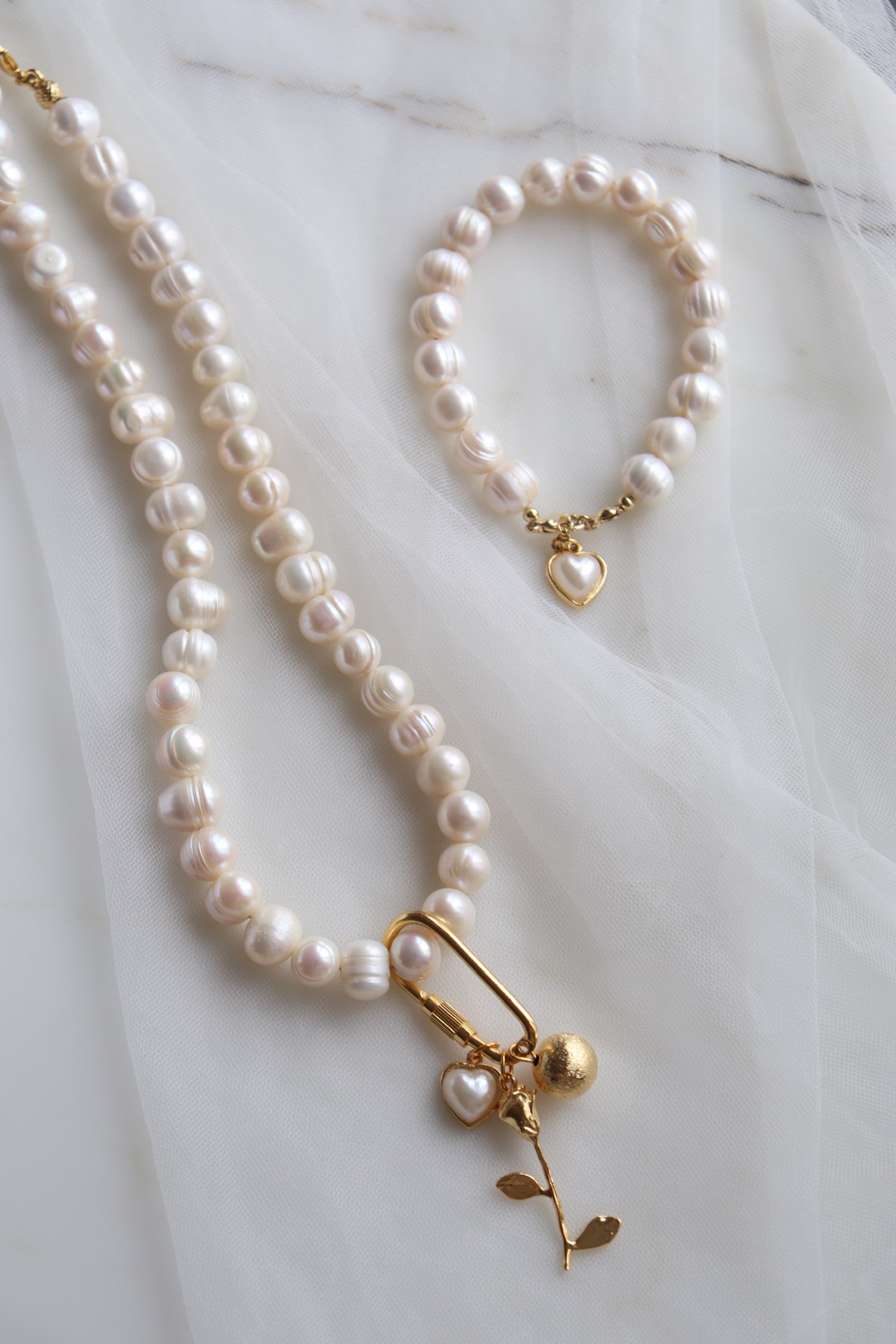 VICTORIA NO:2 REAL PEARL NECKLACE WITH PEARL LOCK