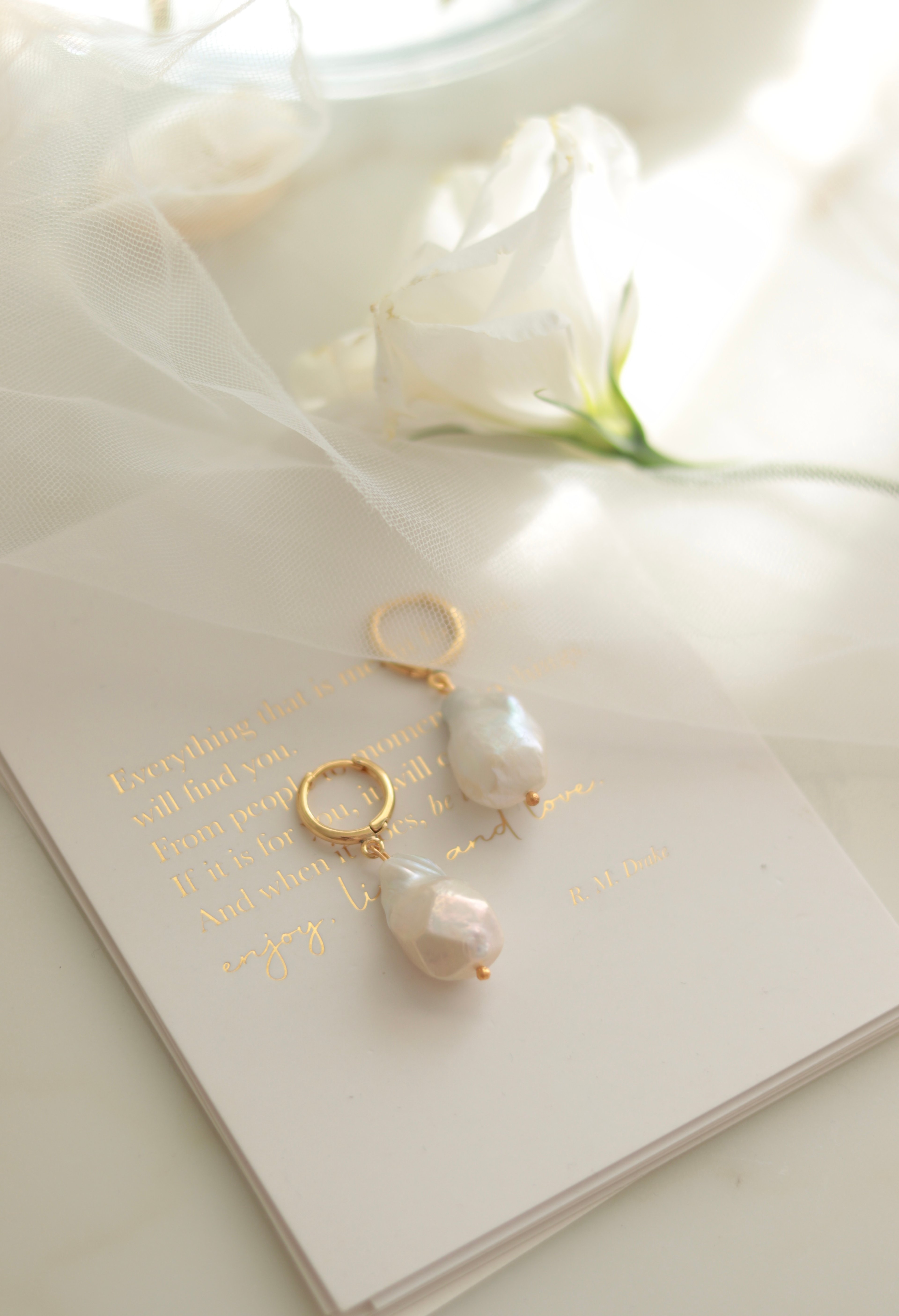 MARIA REAL PEARL EARRINGS