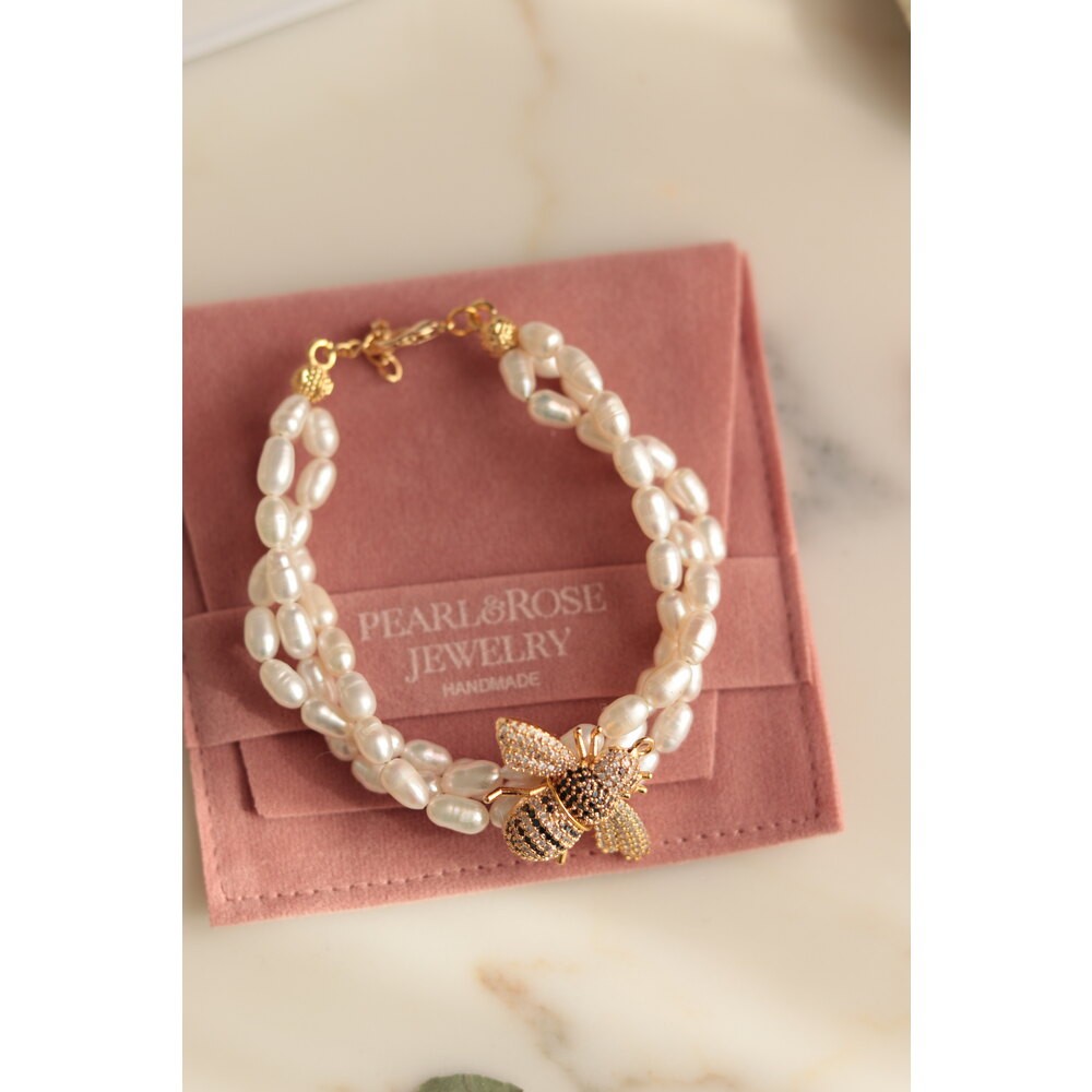 BEE VANESSA REAL PEARL BRACELET