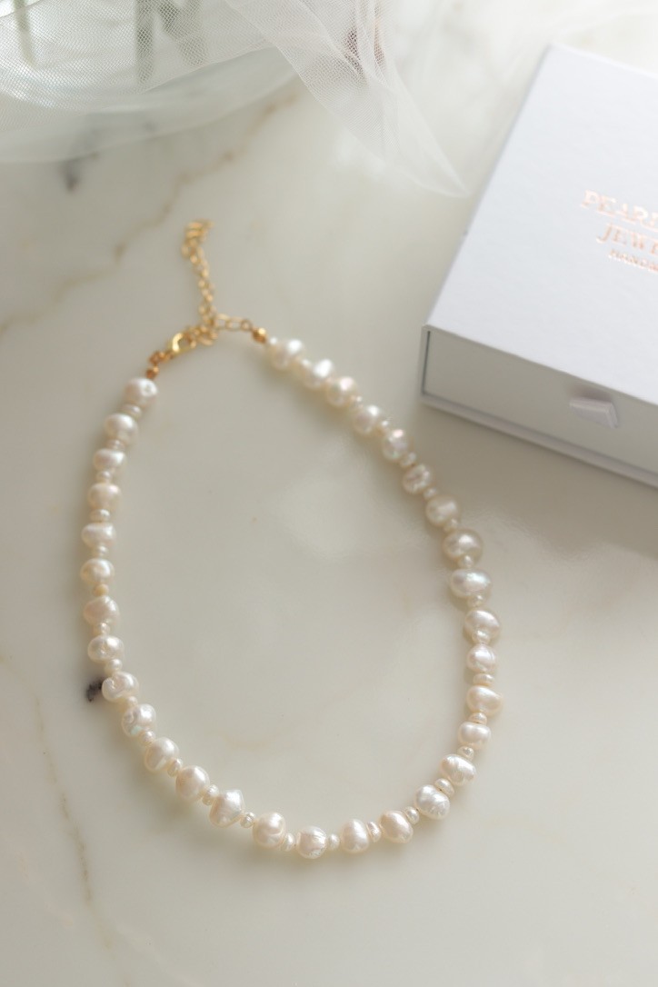 VANILLA REAL PEARL NECKLACE