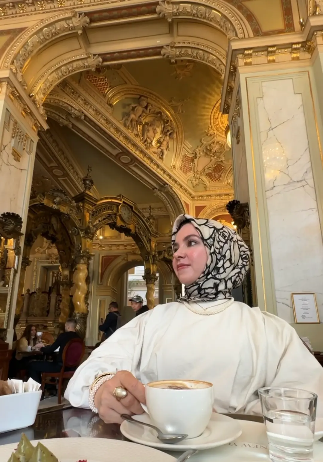 New York Cafe
