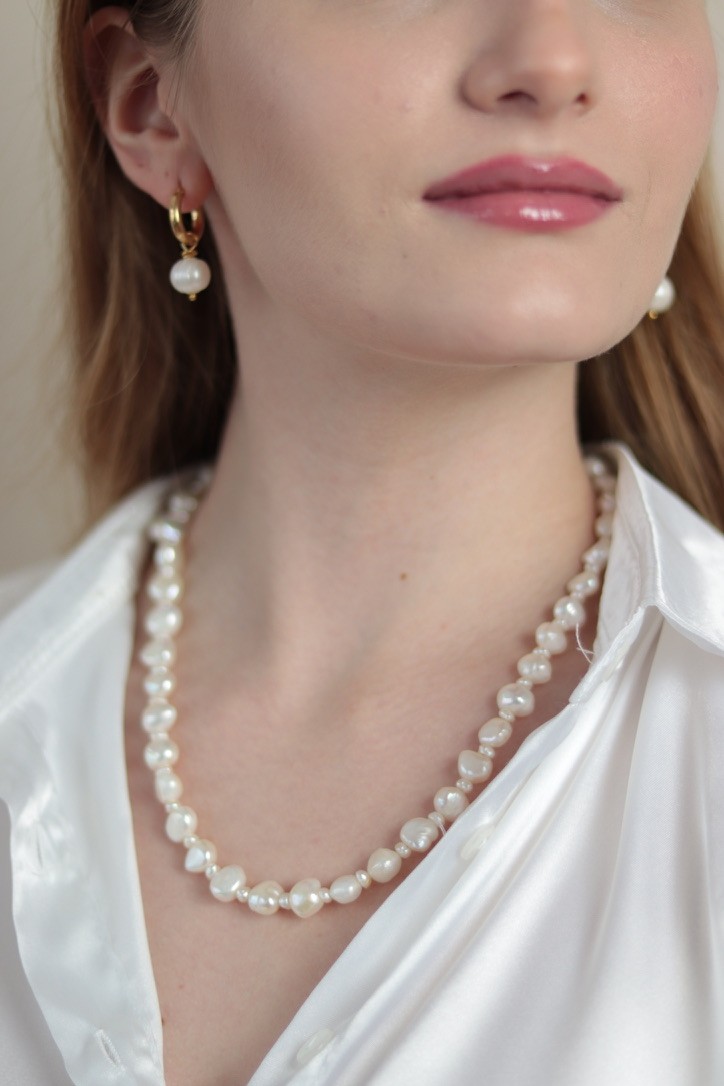 VANILLA REAL PEARL NECKLACE