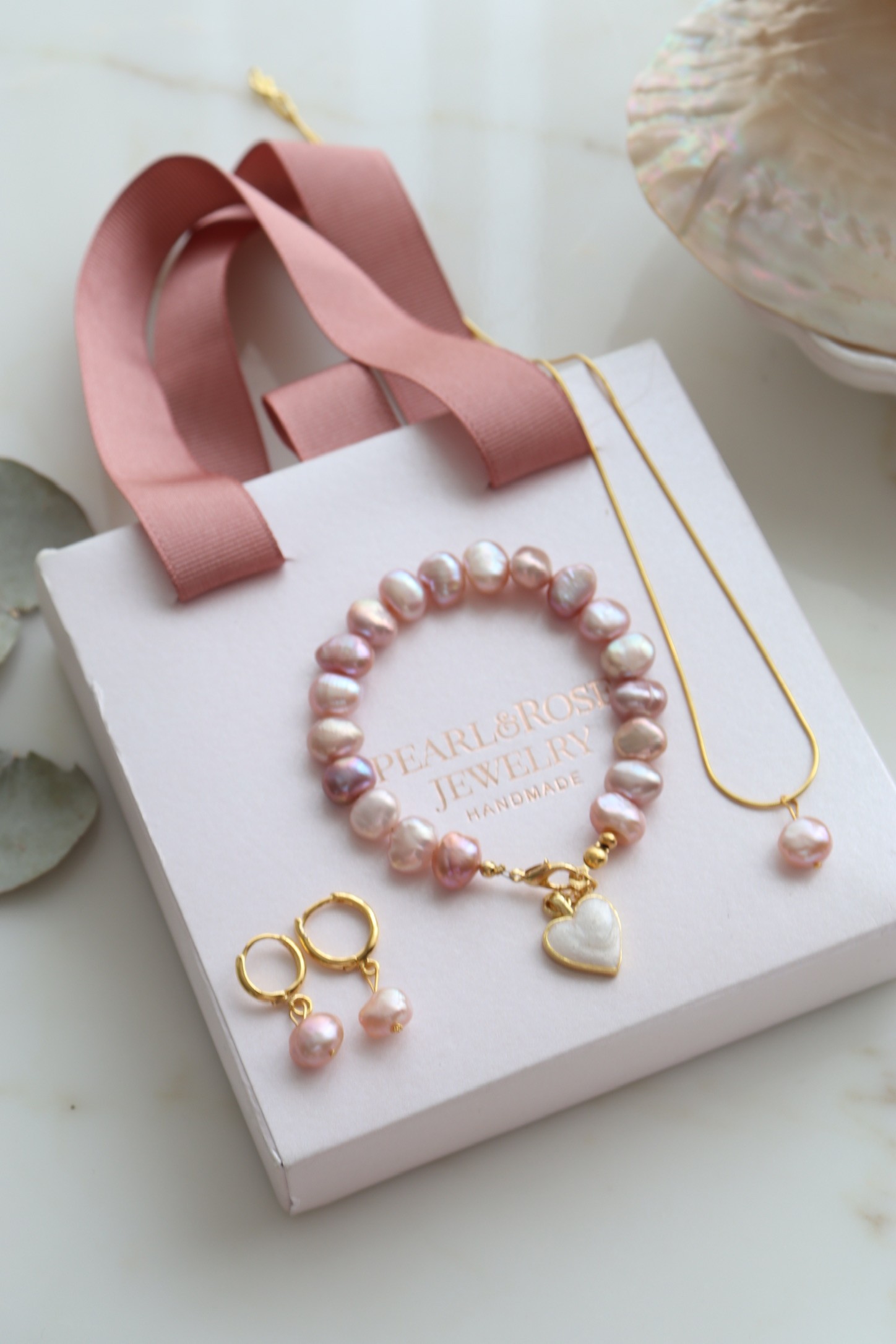 PINK REAL PEARL BRACELET