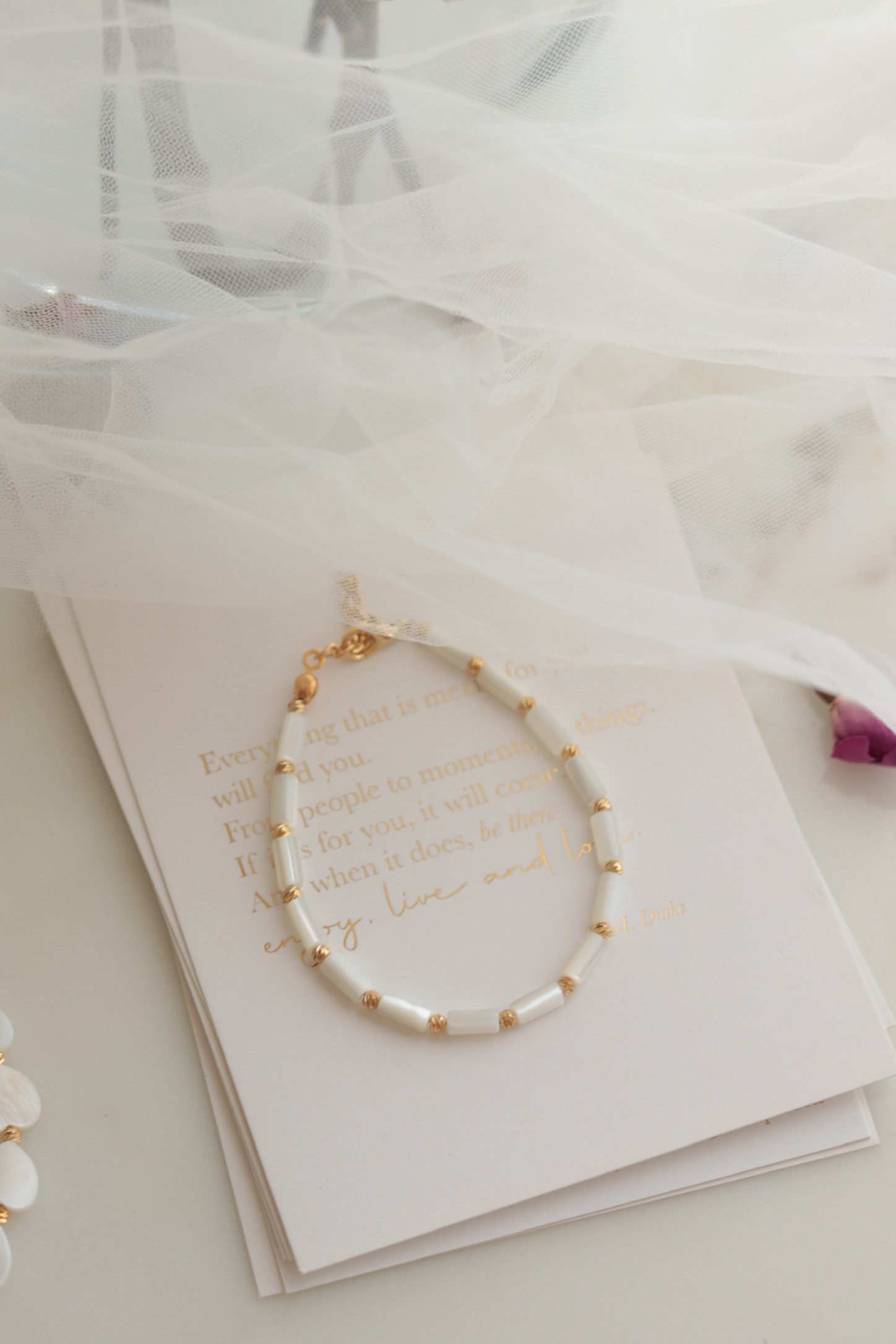 REAL MOTHER OF PEARL MİA BRACELET