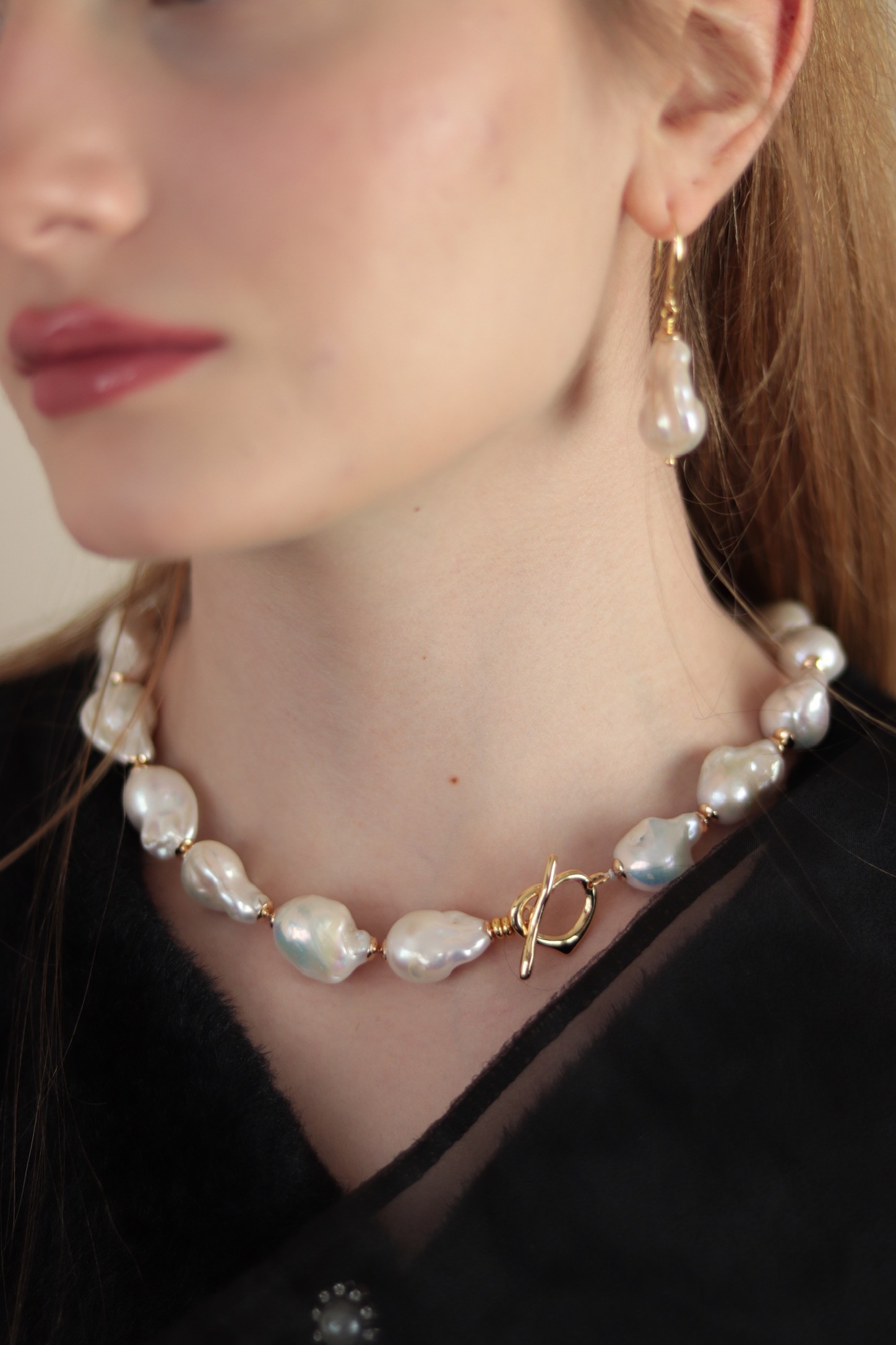 BAROQUE PREMIUM REAL PEARL NECKLACE