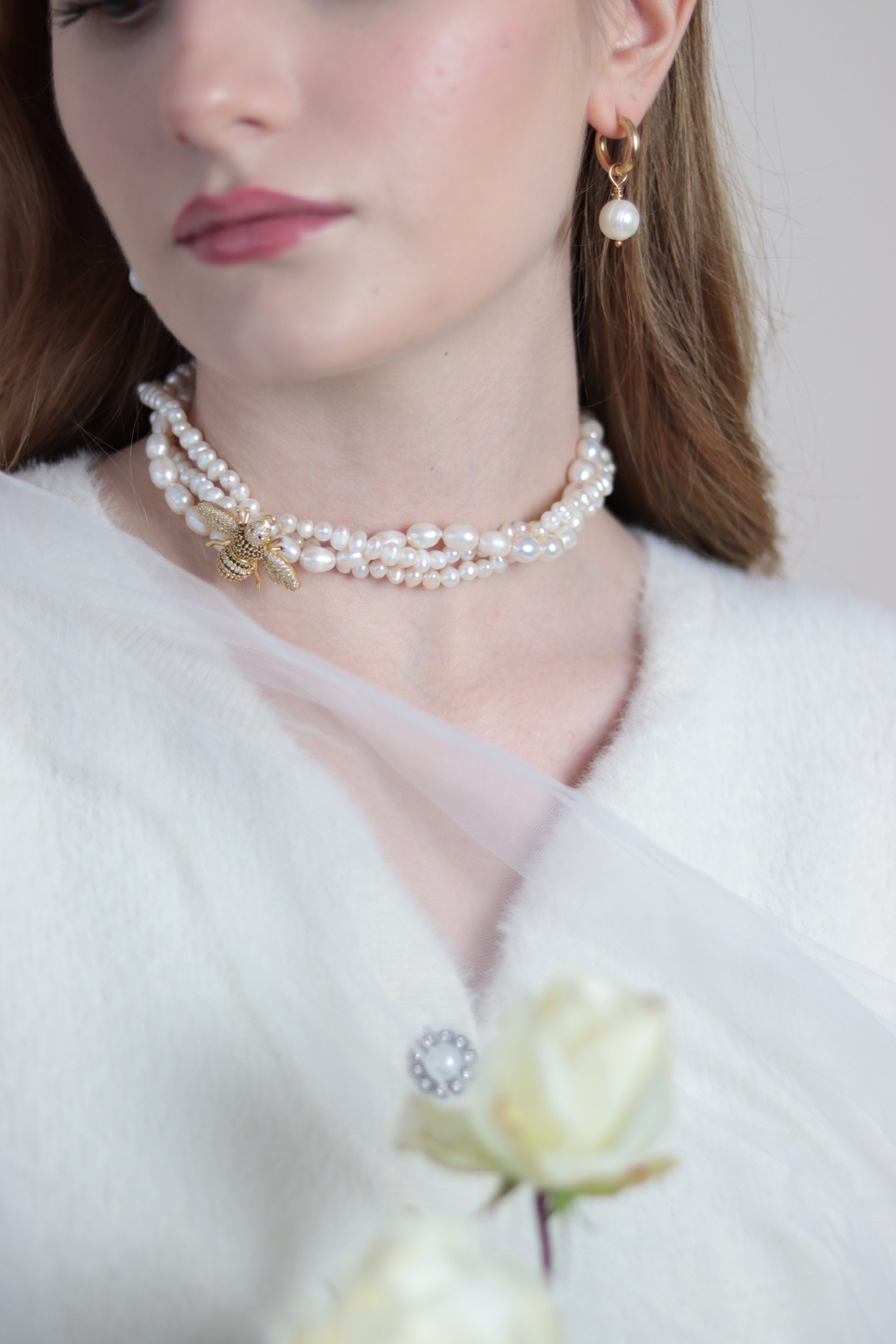 BEE ROZA REAL PEARL NECKLACE