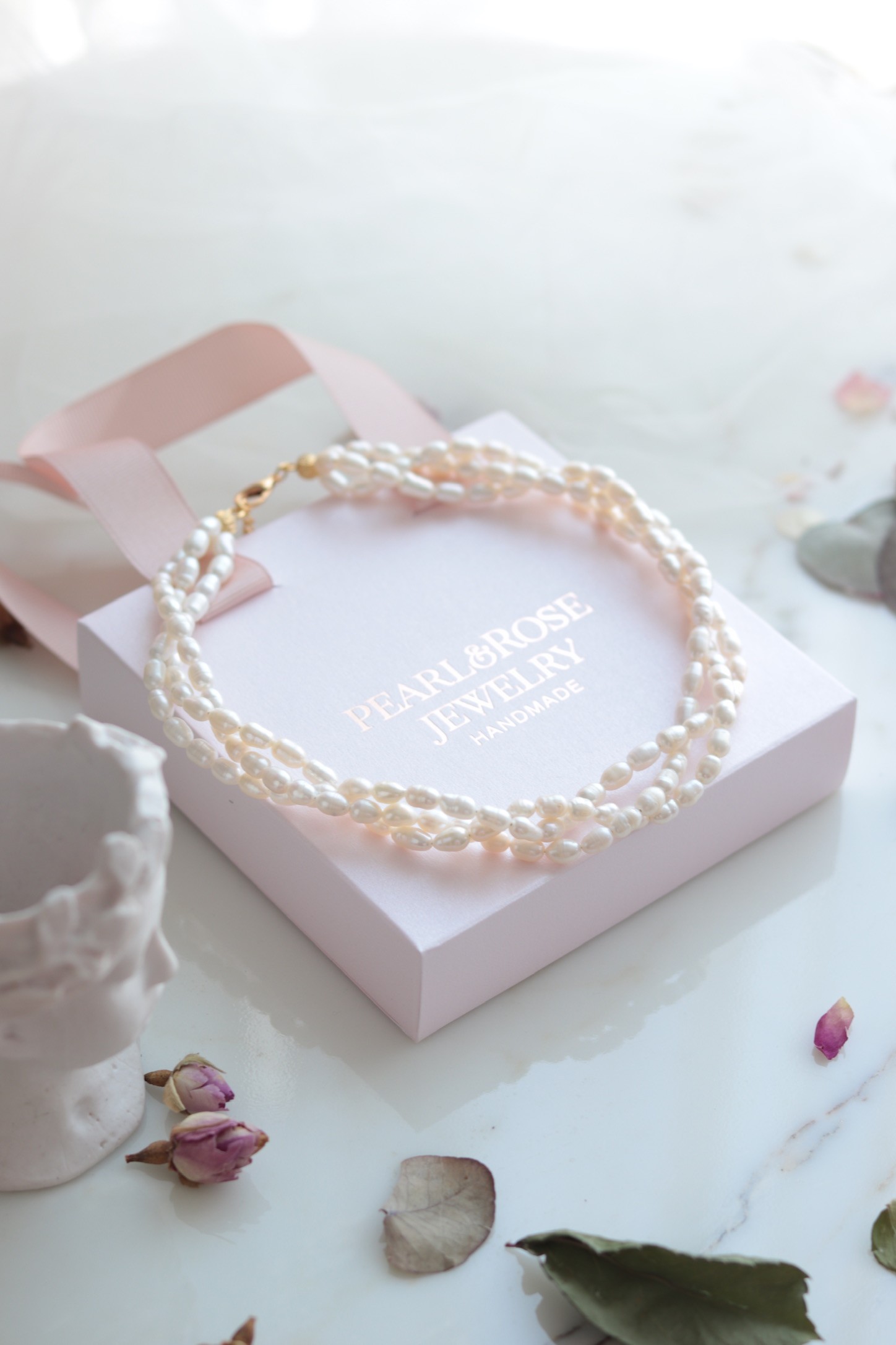 ROZA REAL PEARL NECKLACE