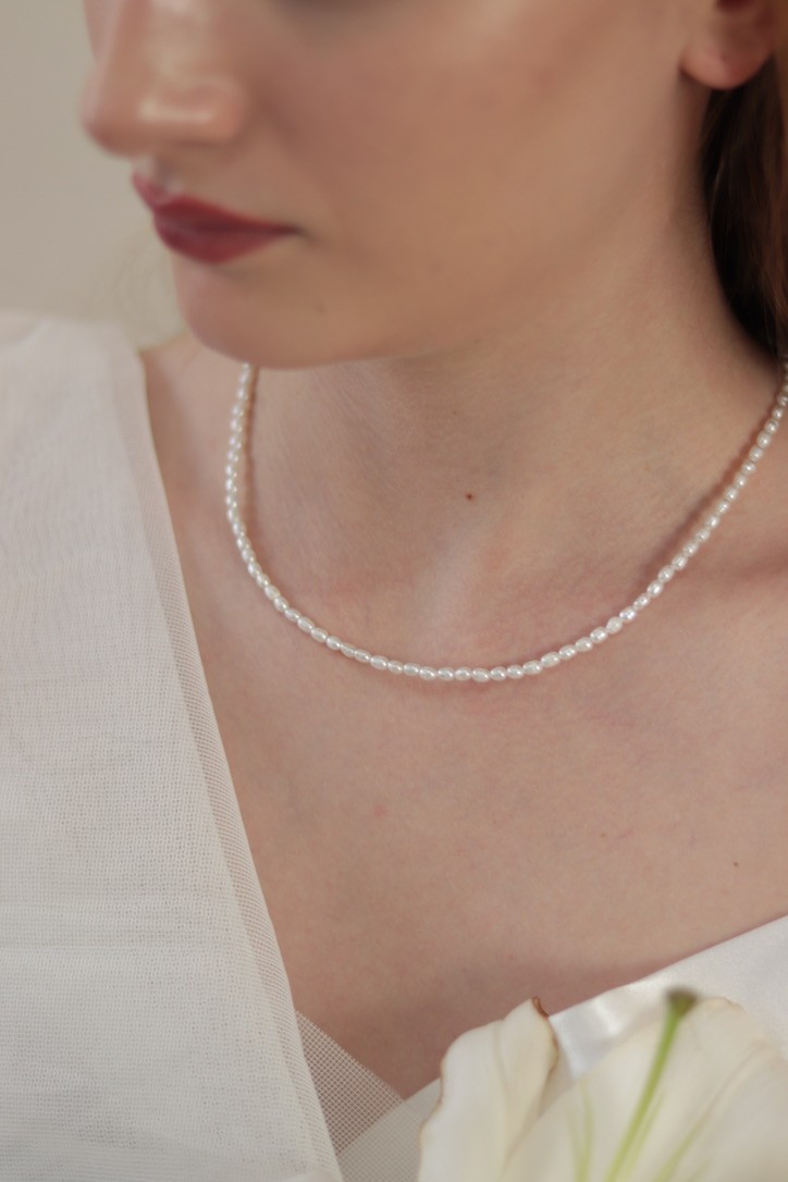 HELEN REAL PEARL NECKLACE