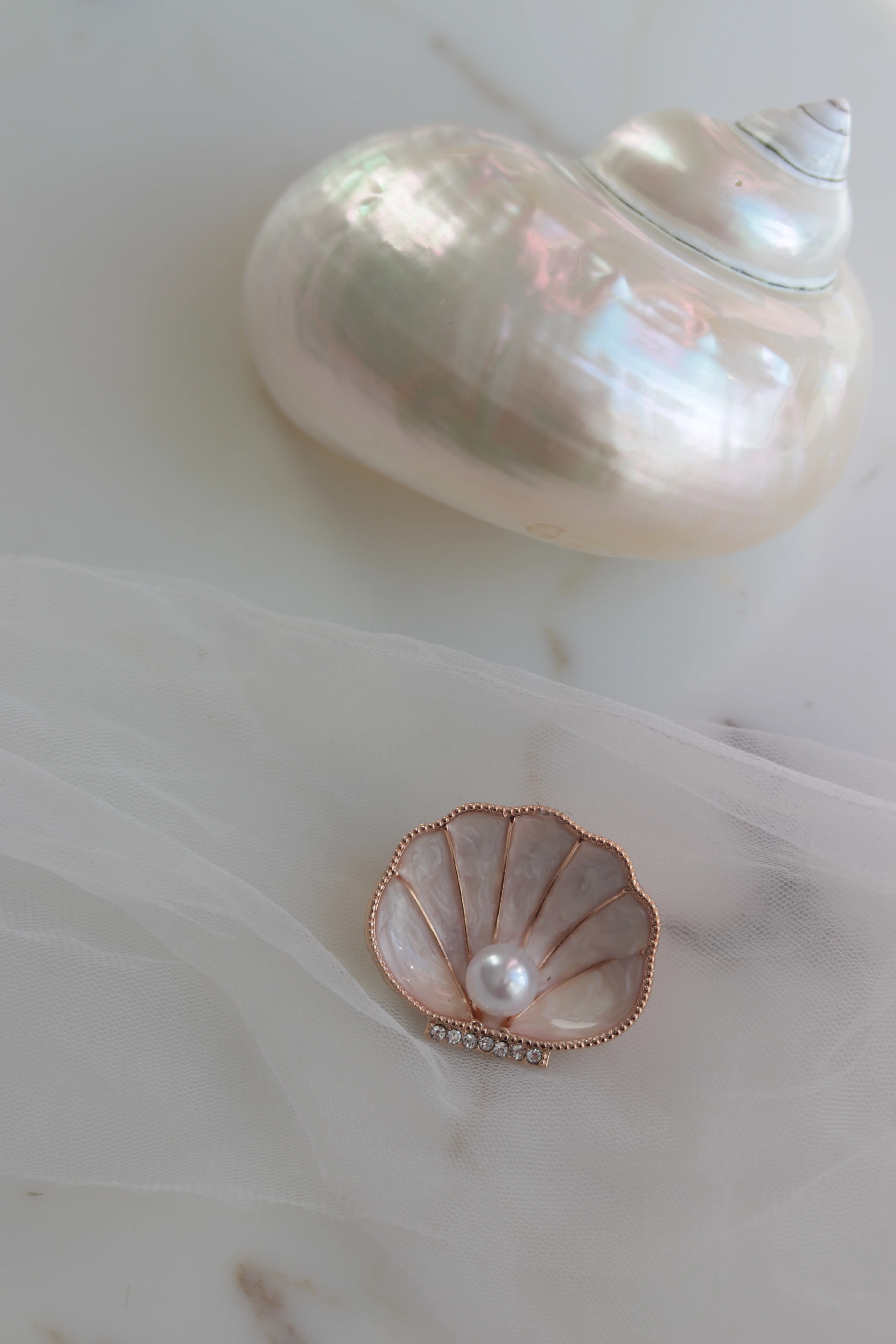 VELVET SEDEF BROŞ SERİSİ - KLASİK İSTİRİDYE