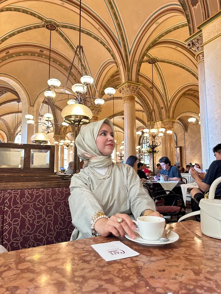 Cafe Central