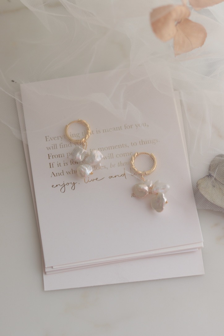 BRIDE NO:1 REAL PEARL EARRINGS