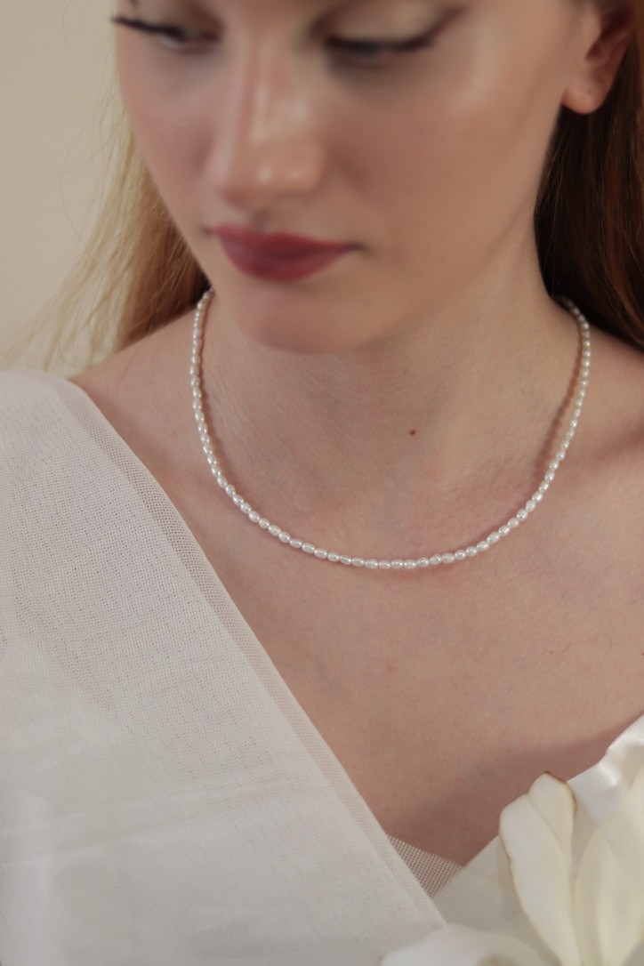 HELEN REAL PEARL NECKLACE