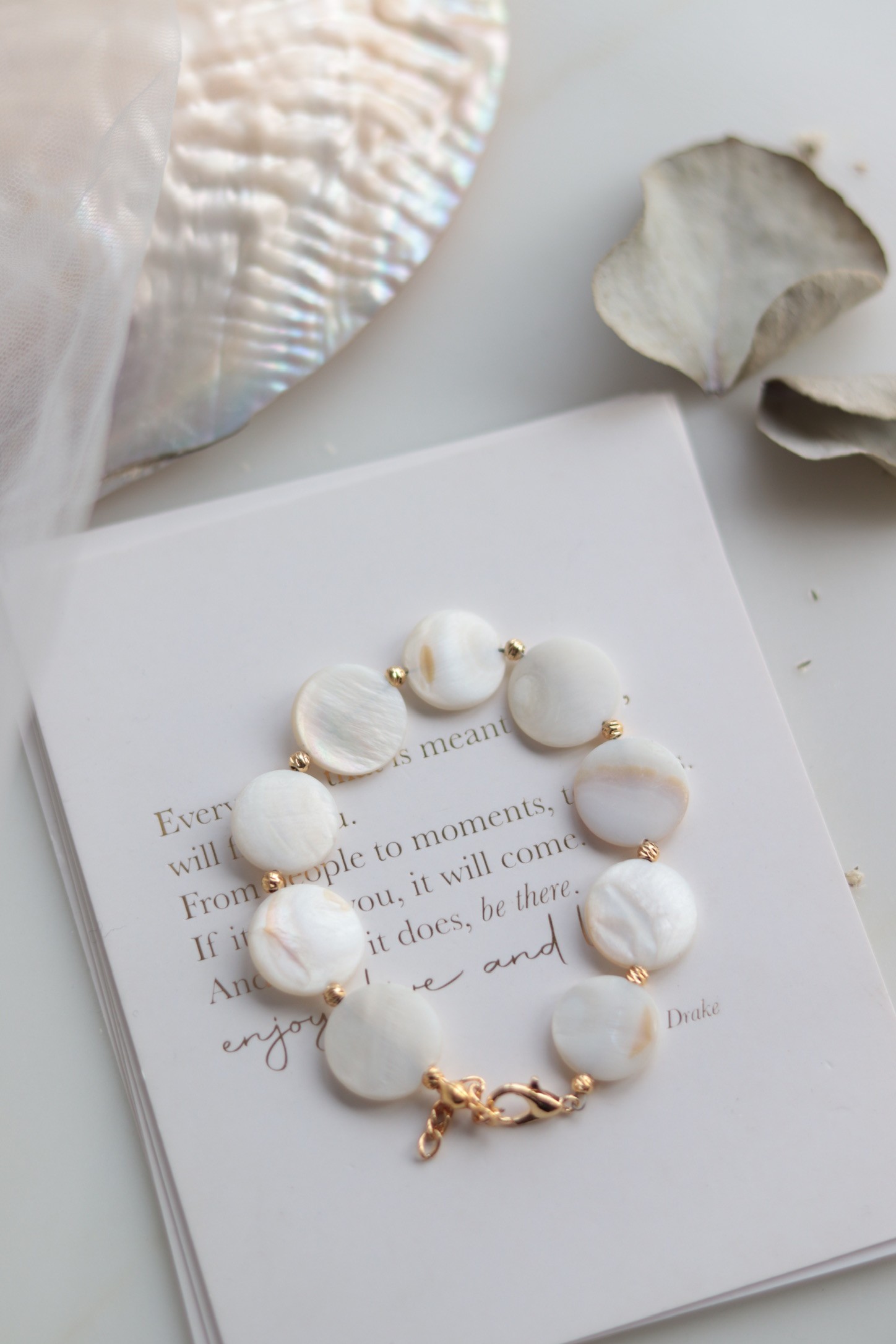 REAL PEARL OF PEARL OVAL BRACELET