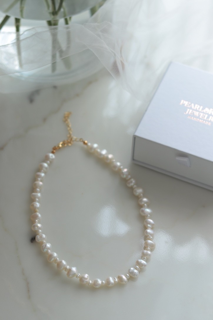 VANILLA REAL PEARL NECKLACE