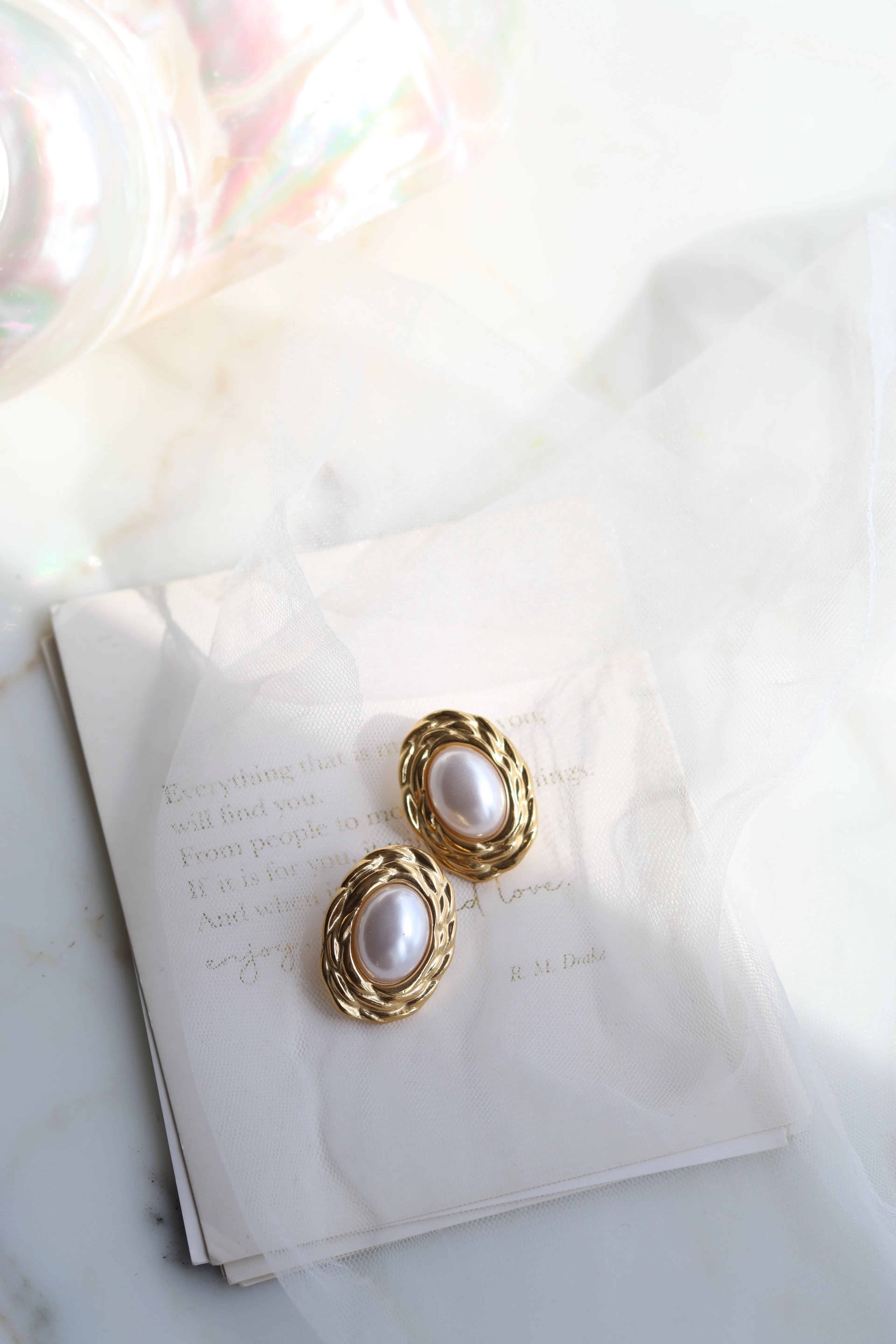 PARİS CELİN İNCİ KÜPE