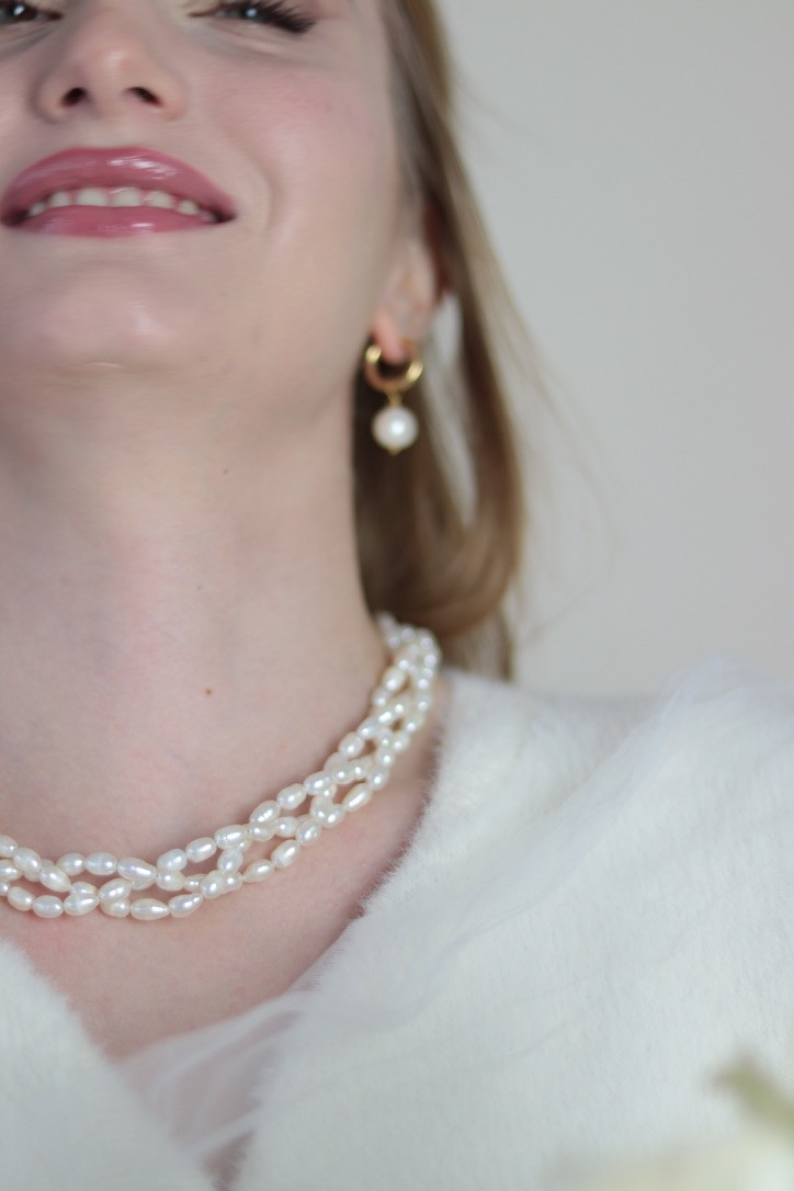 ROZA REAL PEARL NECKLACE