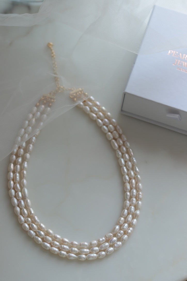 VERONICA REAL PEARL NECKLACE