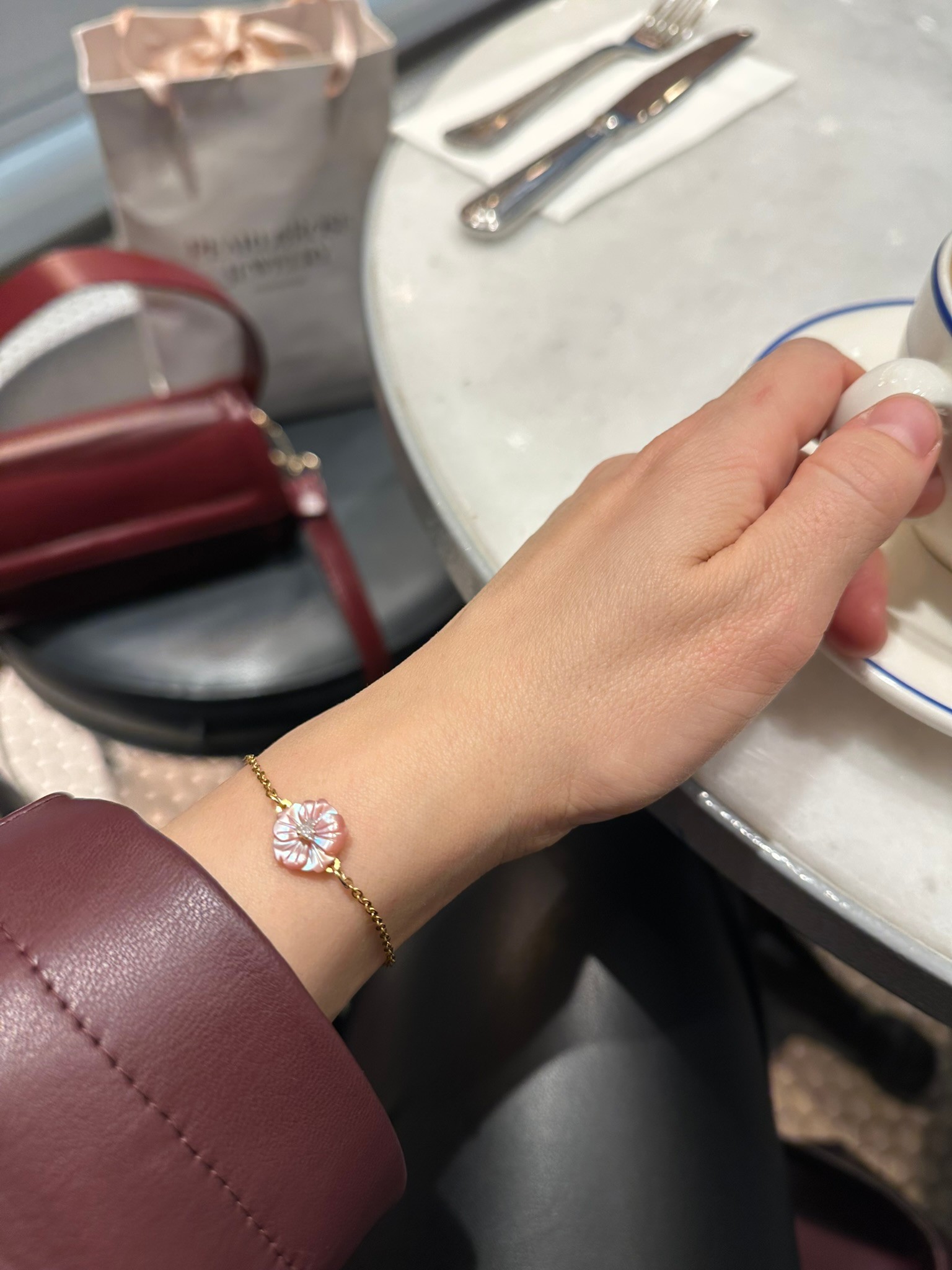 CHARLOTTE NO.2 GERÇEK SEDEF BİLEKLİK - Pembe Sedef