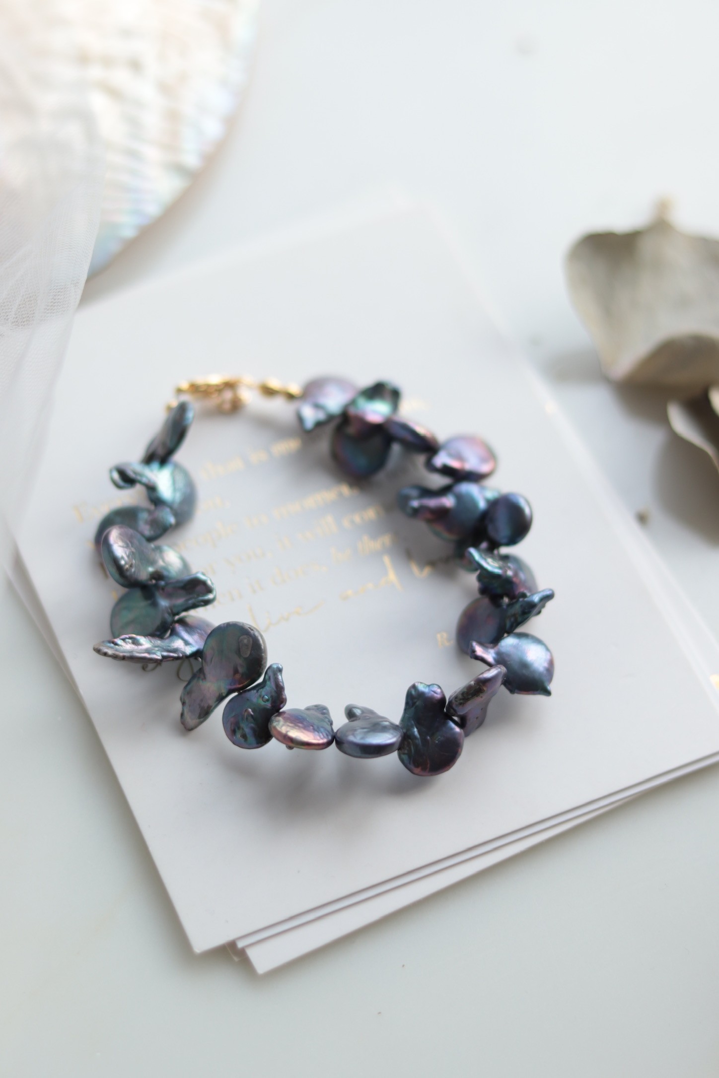 BLACK GLORIA REAL PEARL BRACELET