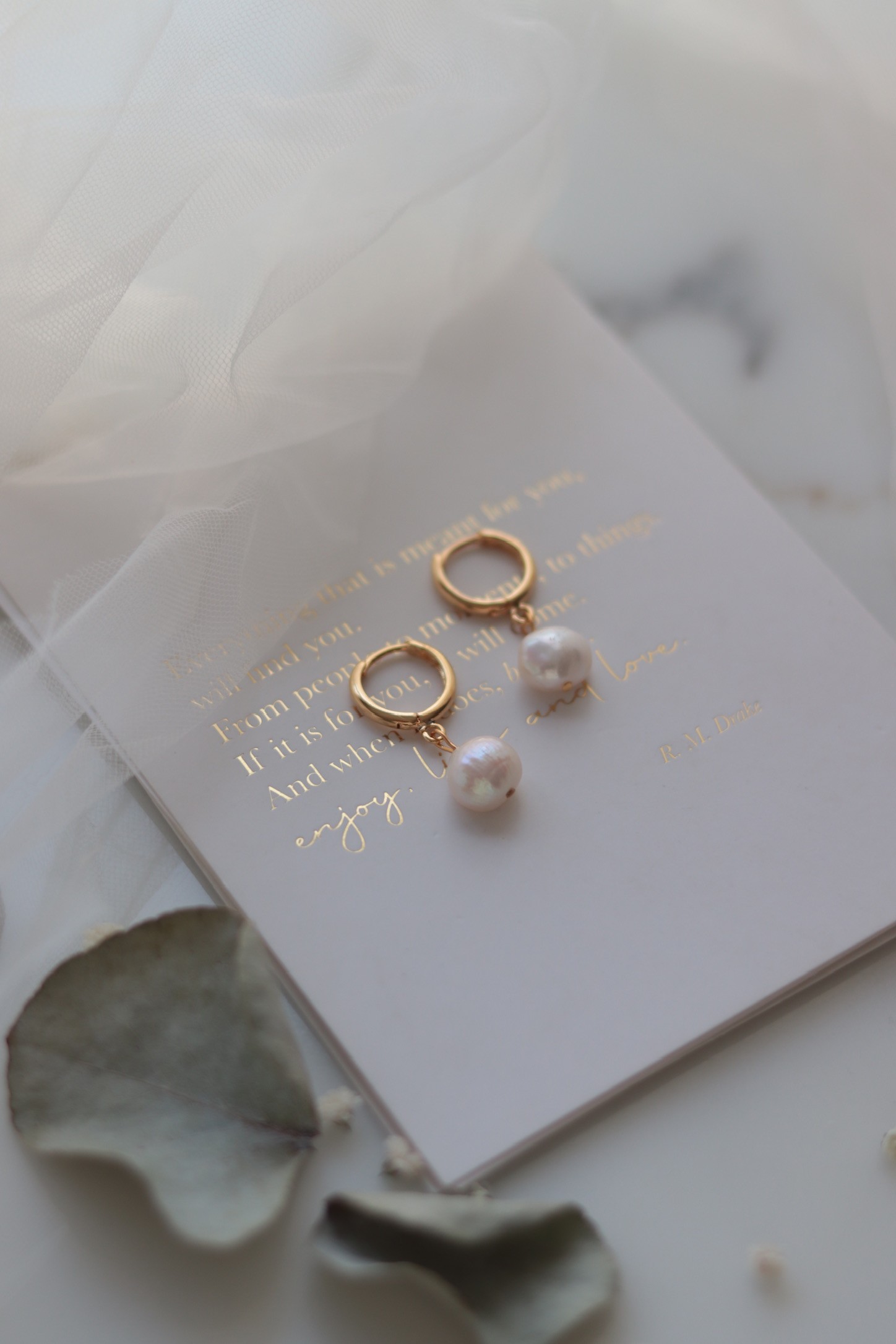 DIANA REAL PEARL EARRINGS