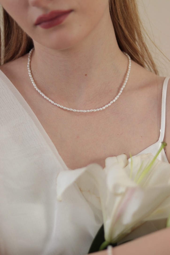 HELEN REAL PEARL NECKLACE