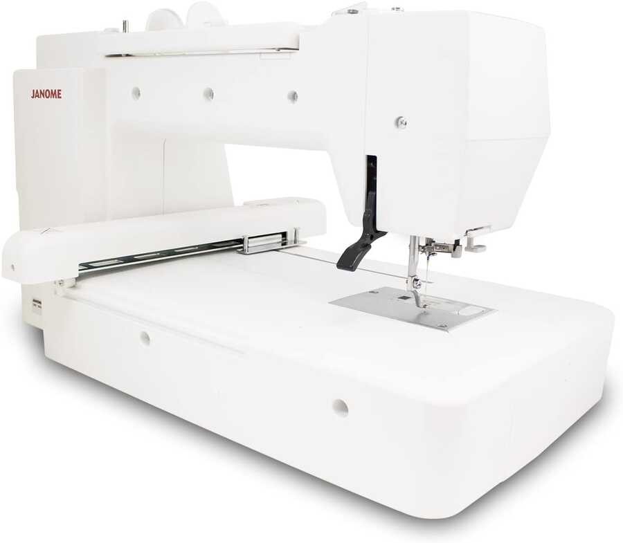 JANOME MC400E BİLGİSAYARLI NAKIŞ MAKİNESİ