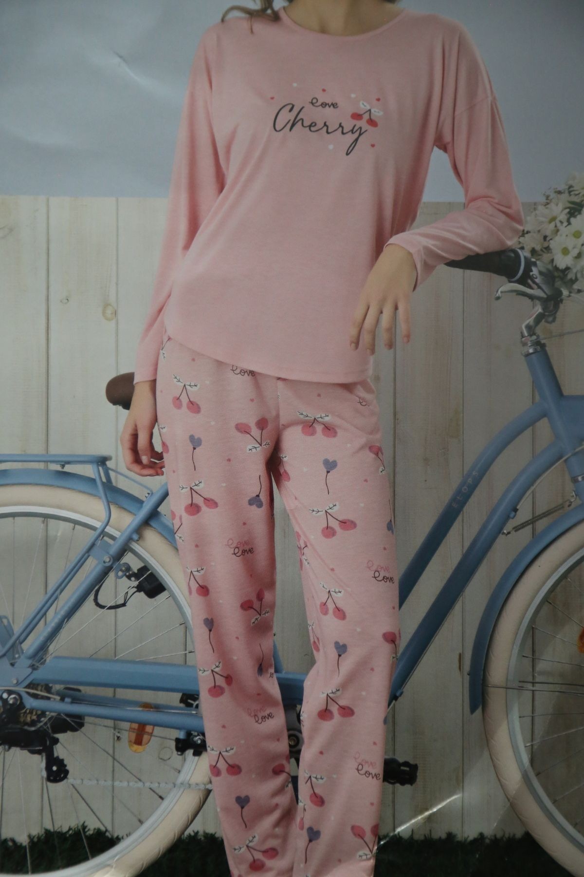 PEMBE POLİVİSKON UZUN KOL PİJAMA TAKIMI