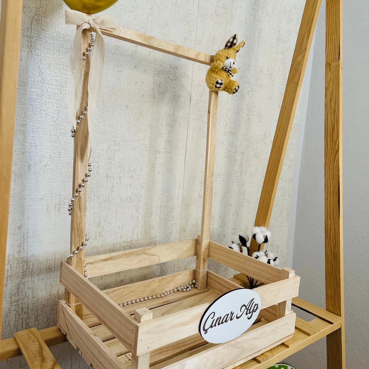 Kişiye Özel Ahşap Yenidoğan, Doğum Günü Bebek Hediye Sepeti