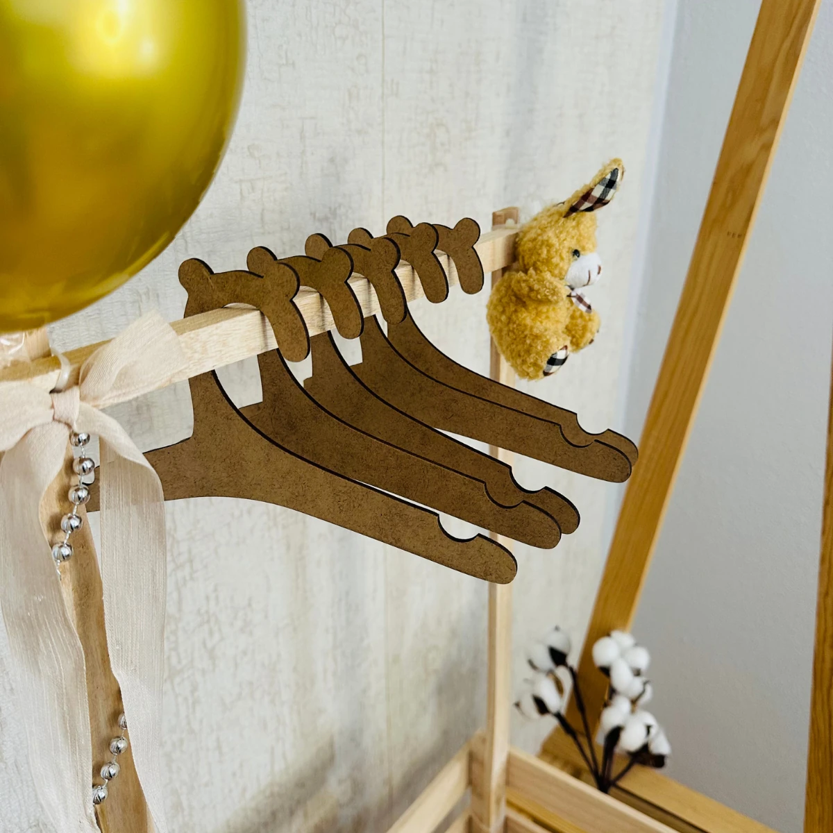 Kişiye Özel Ahşap Yenidoğan, Doğum Günü Bebek Hediye Sepeti