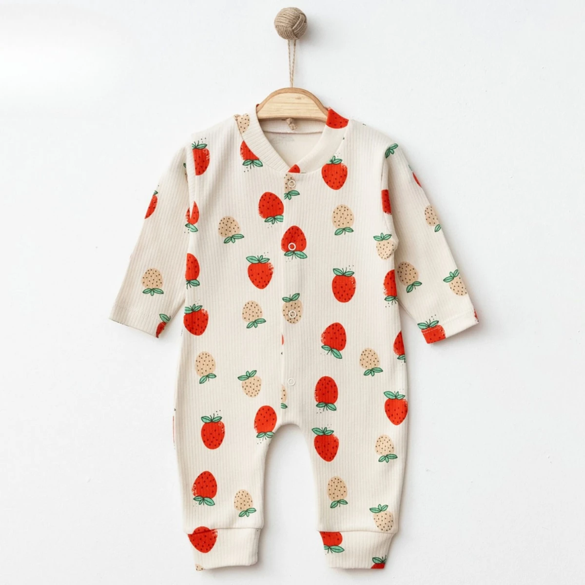 Çilek Desenli Kız Bebek Tulum 