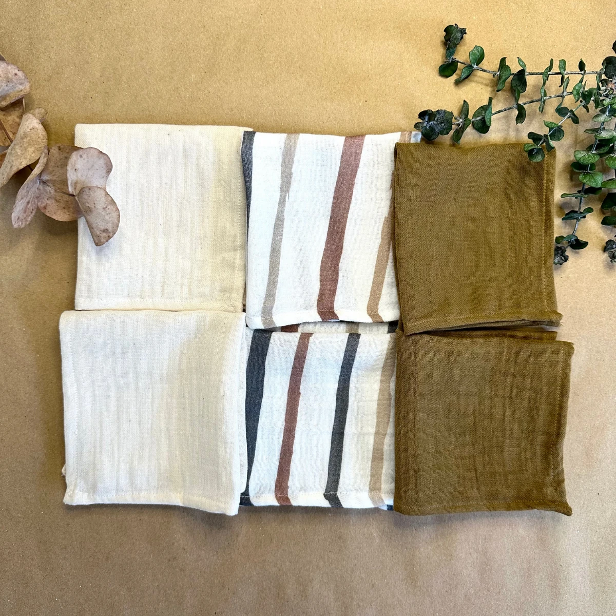 6'lı Desenli Organik Müslin Bebek Ağız Mendili %100 Pamuk, Ter Bezi, Omuz Bezi  (22x23 cm)