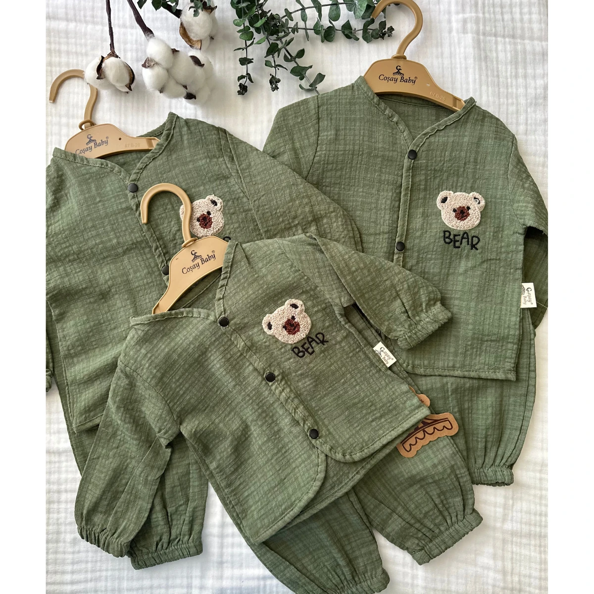Organik Müslin Ayıcık Detaylı 2’li Yeşil Bebek Takımı