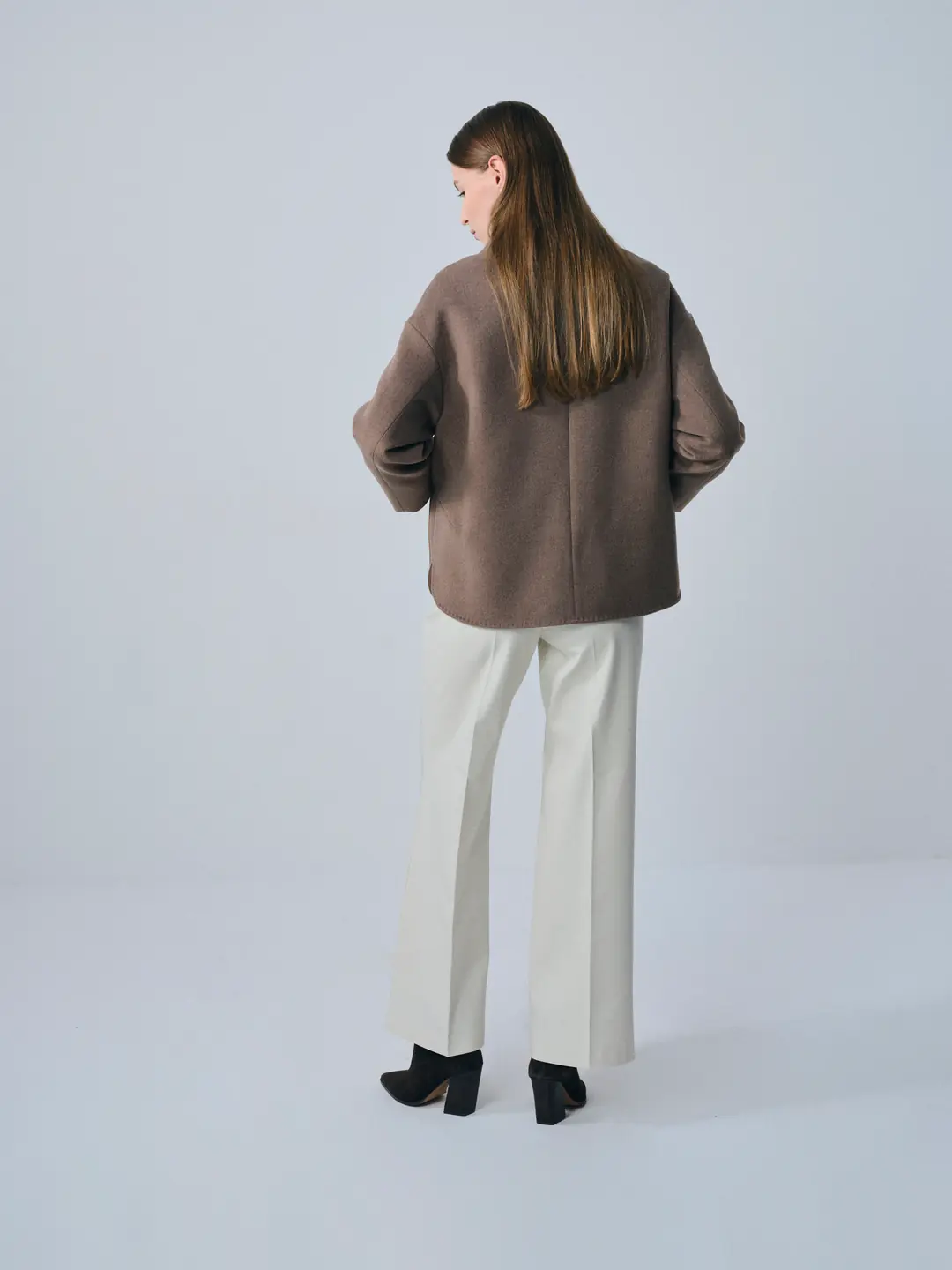 Bebe Yaka Kaşmir Kısa Kaban Vizon