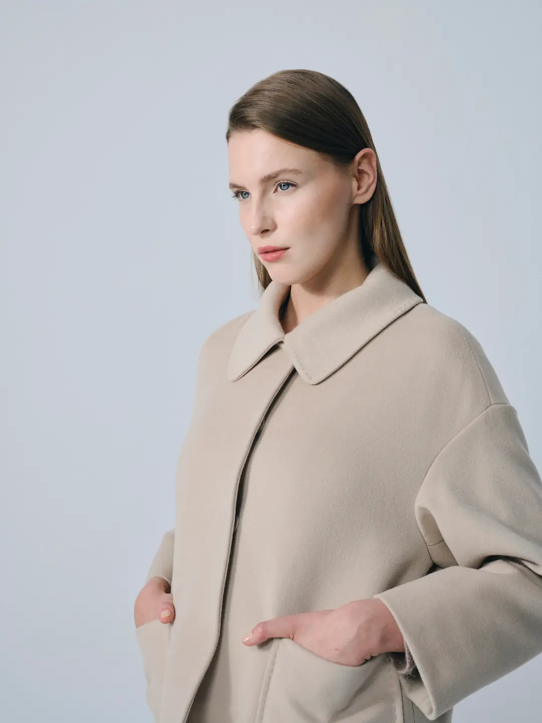 Bebe Yaka Kaşmir Kısa Kaban Taş