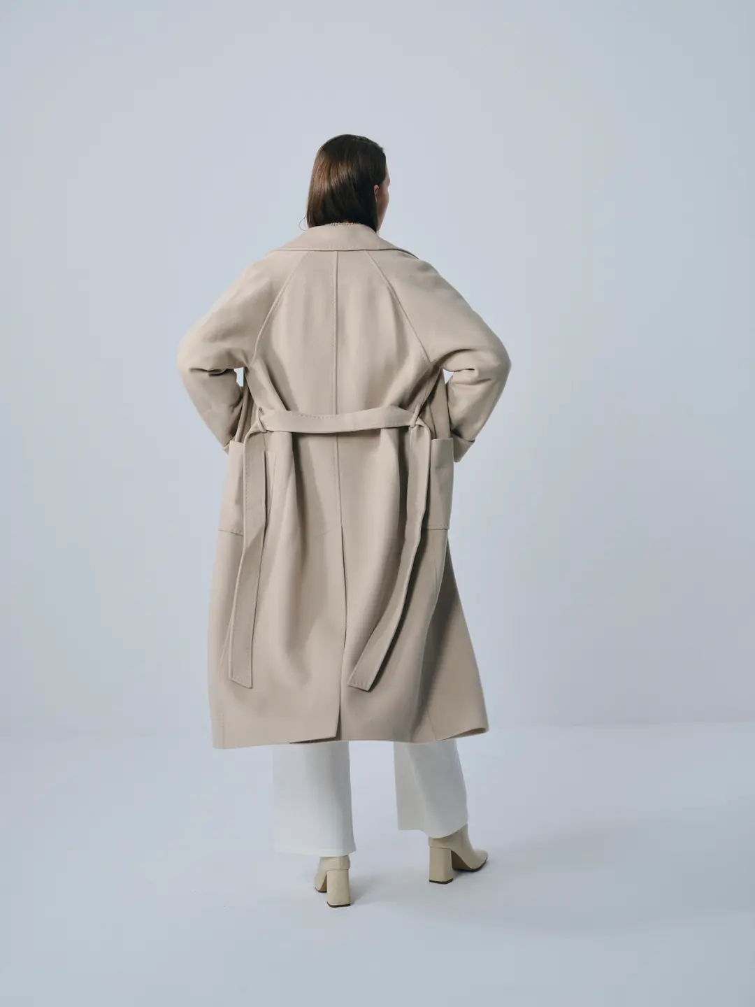 Broşlu Geniş Cepli Oversize Kaban Taş