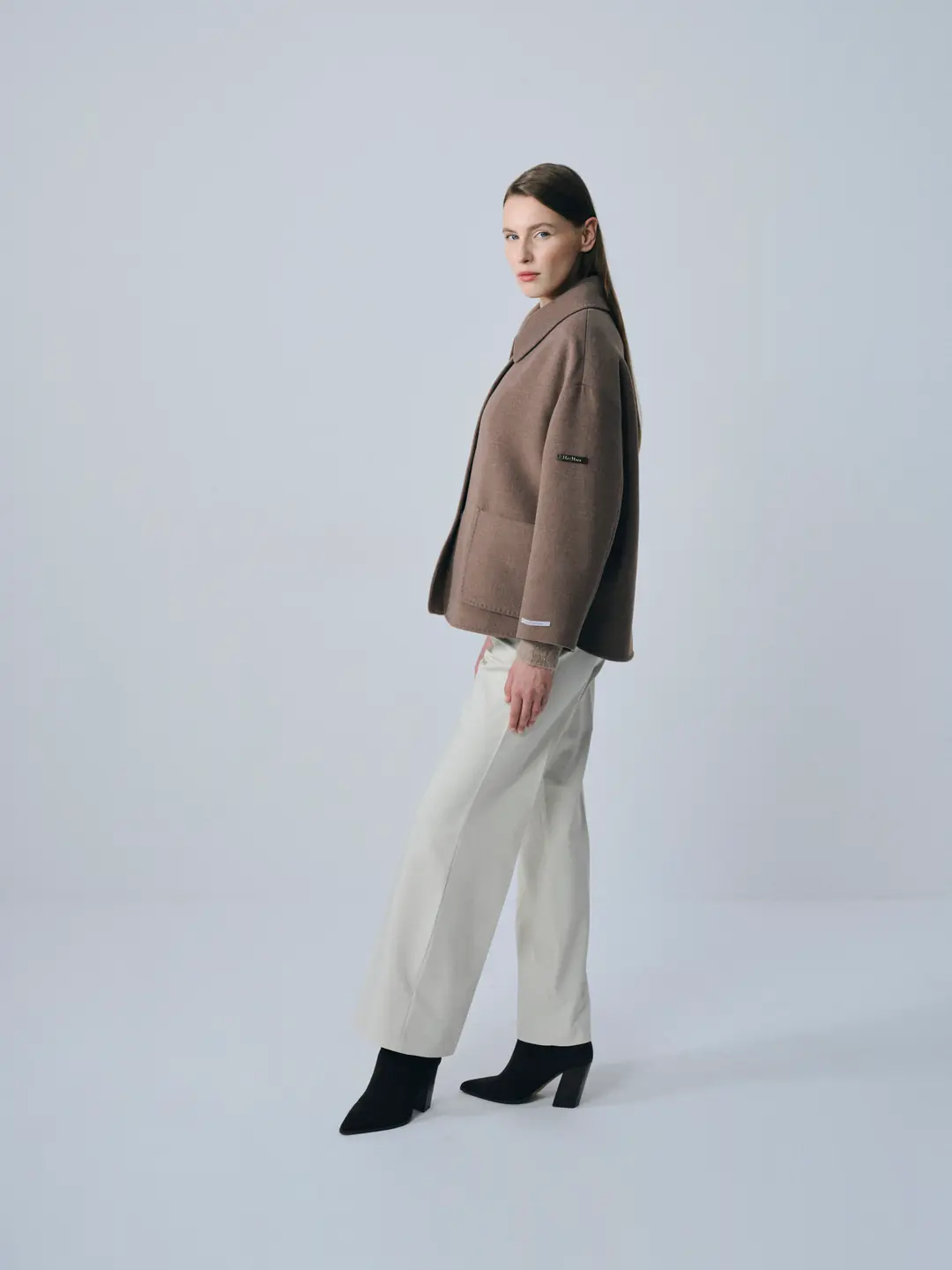 Bebe Yaka Kaşmir Kısa Kaban Vizon