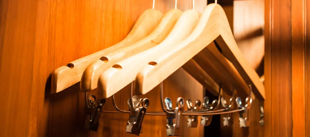 Eteklere Özel Askı Kullanılır mı? En İyi Etek Askısı Modelleri