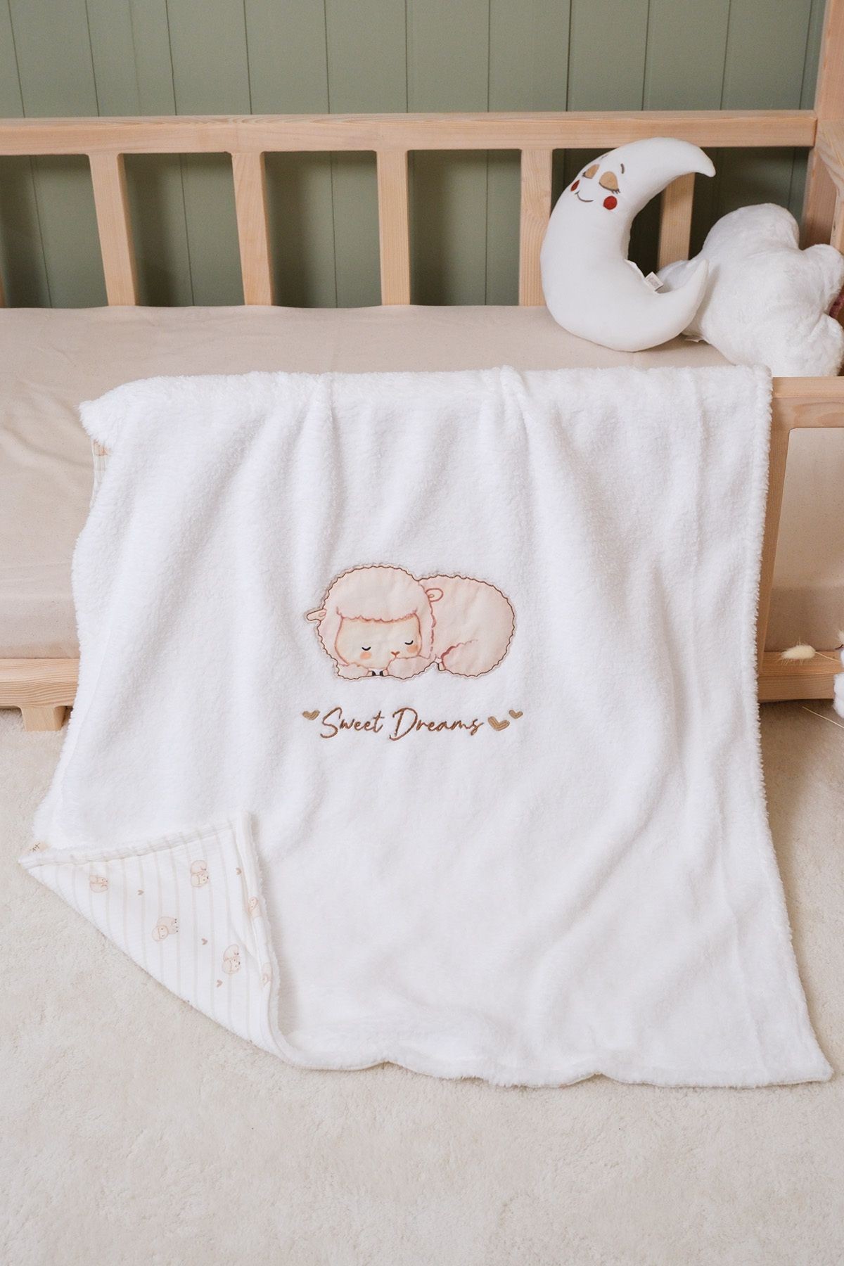 Çift Taraflı Kuzucuk Desenli Welsoft Bebek Battaniyesi 80X100 UNISEX