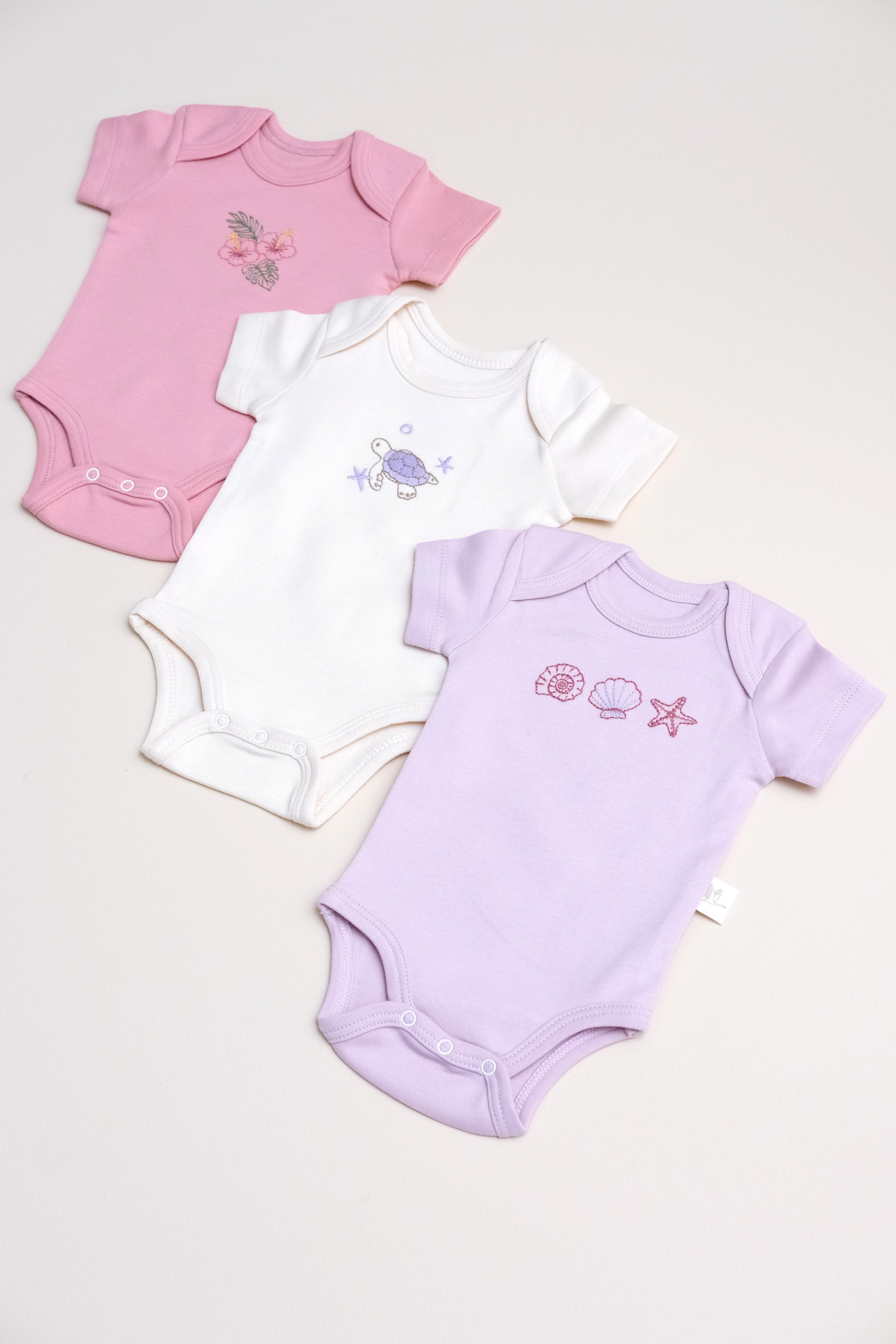 Nakışlı Kız Bebek Kısa Kollu Çıtçıtlı Body 3'lü