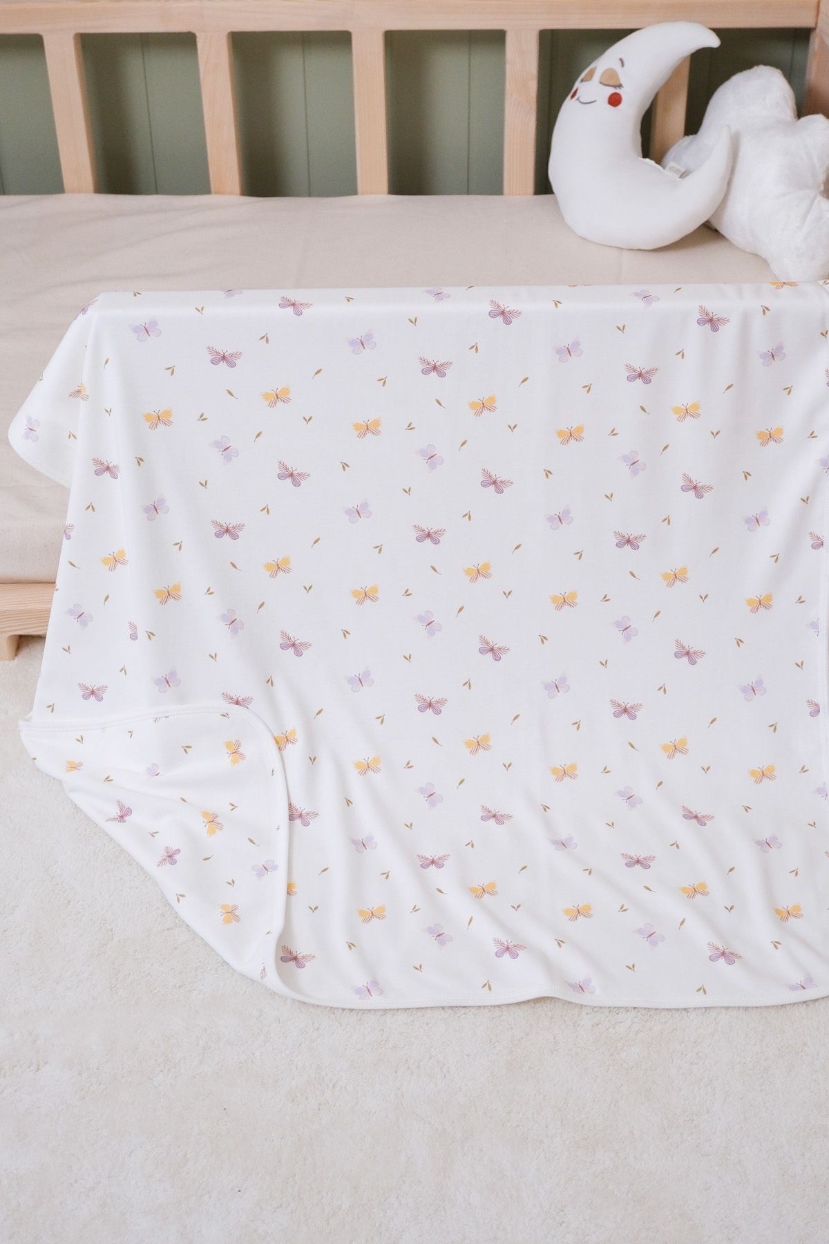 Kız Bebek Çift Taraflı Pembe Kelebek Baskılı %100 Pamuklu Battaniye 85x90 cm
