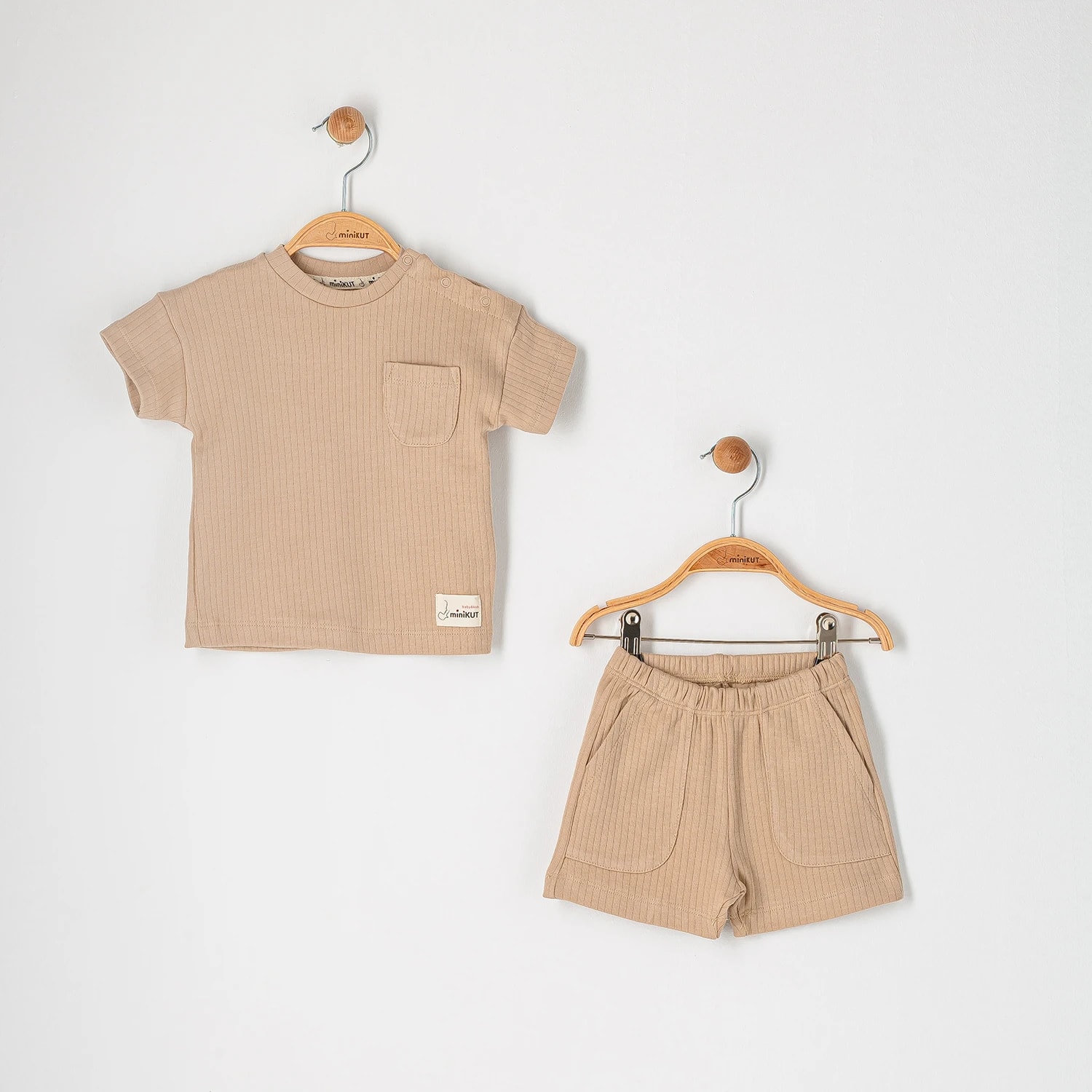 Minikut Şort Tişört Takım  - Kahve