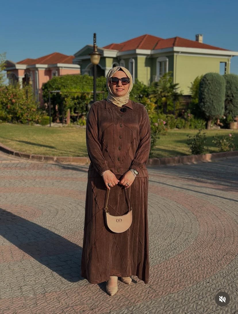 Kahve İpek Kupra Etekli Takım 