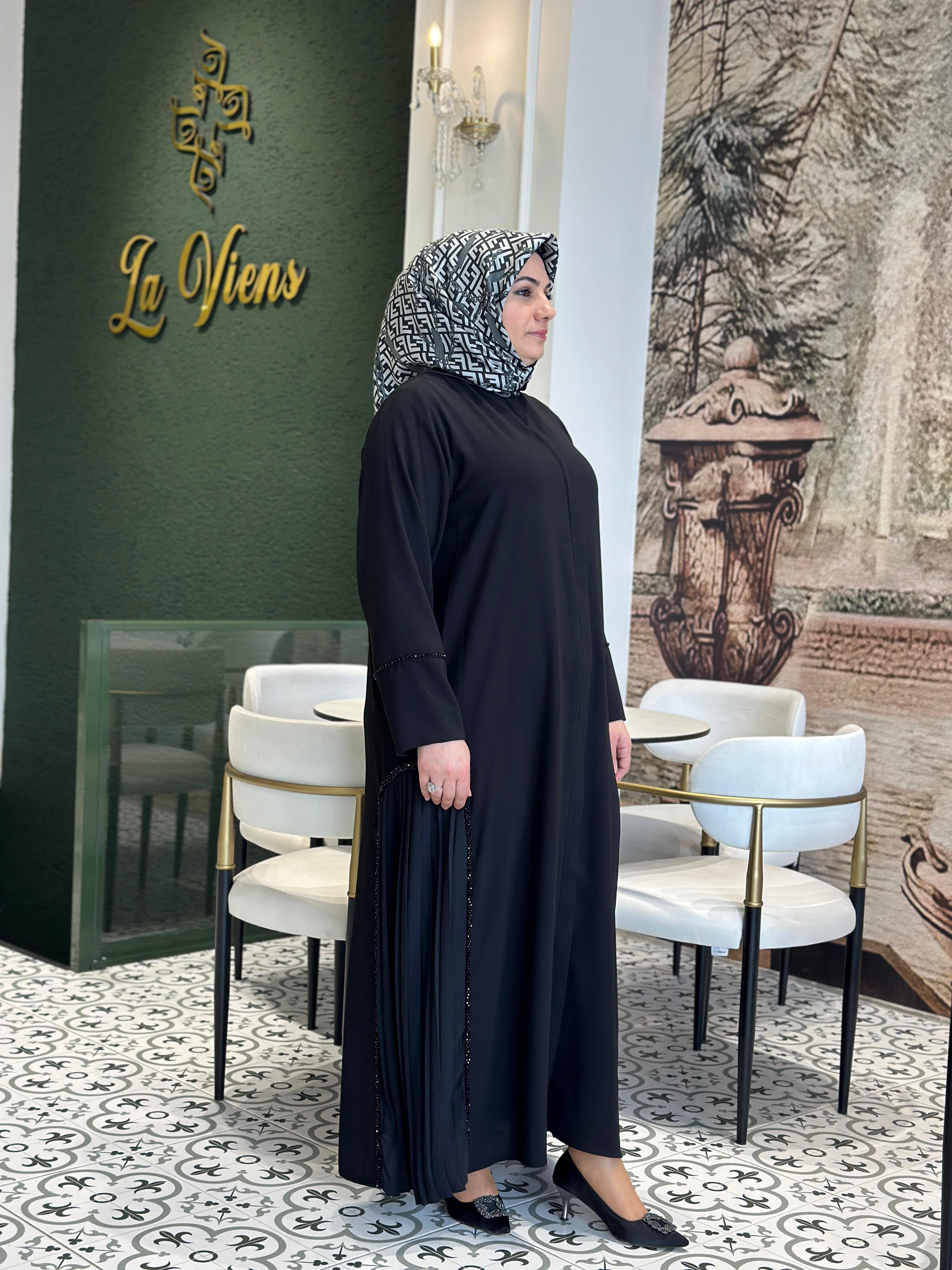Yandan Pilise Detaylı Abaya