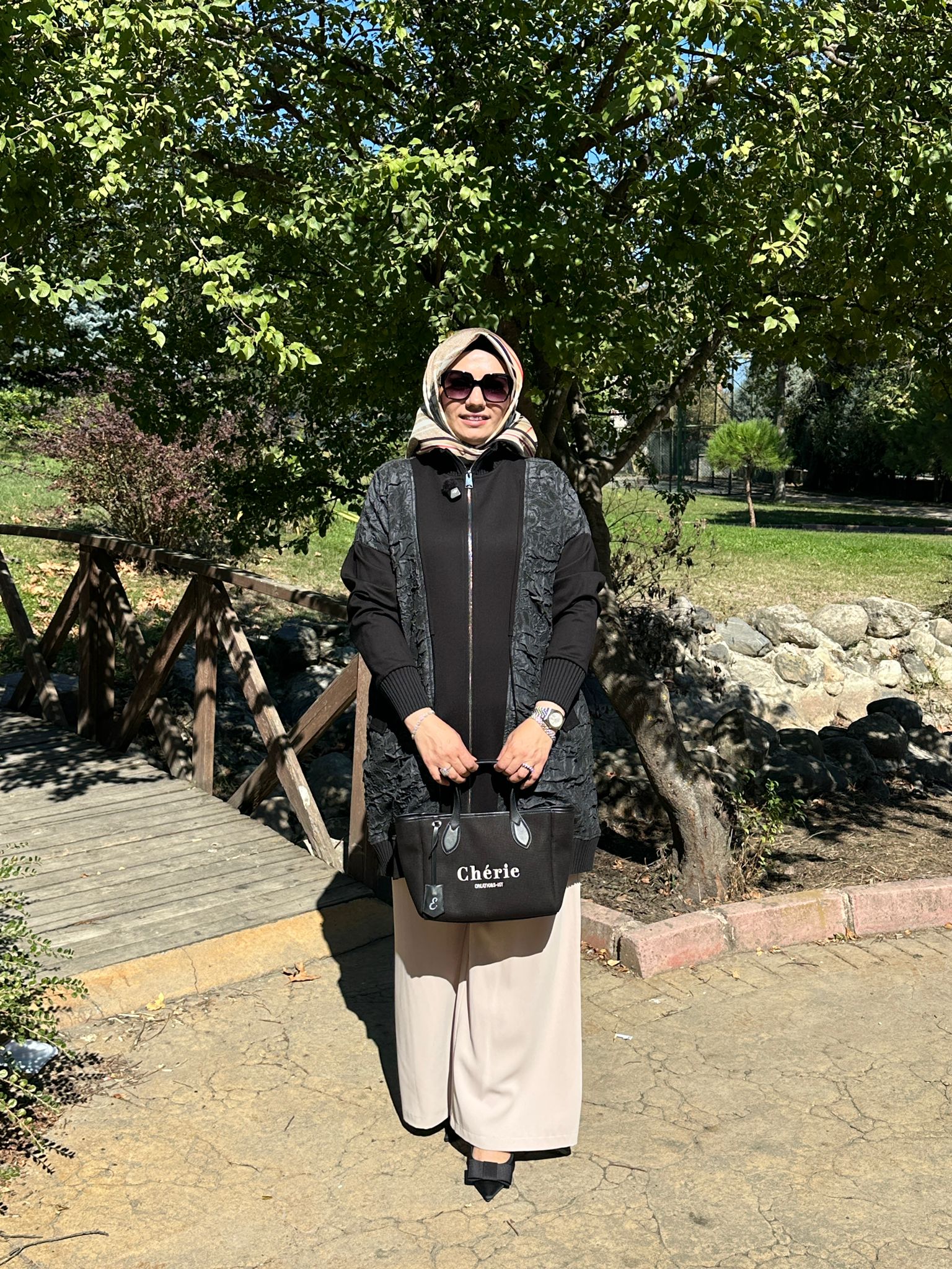 Gofre Bakır-Siyah Kap