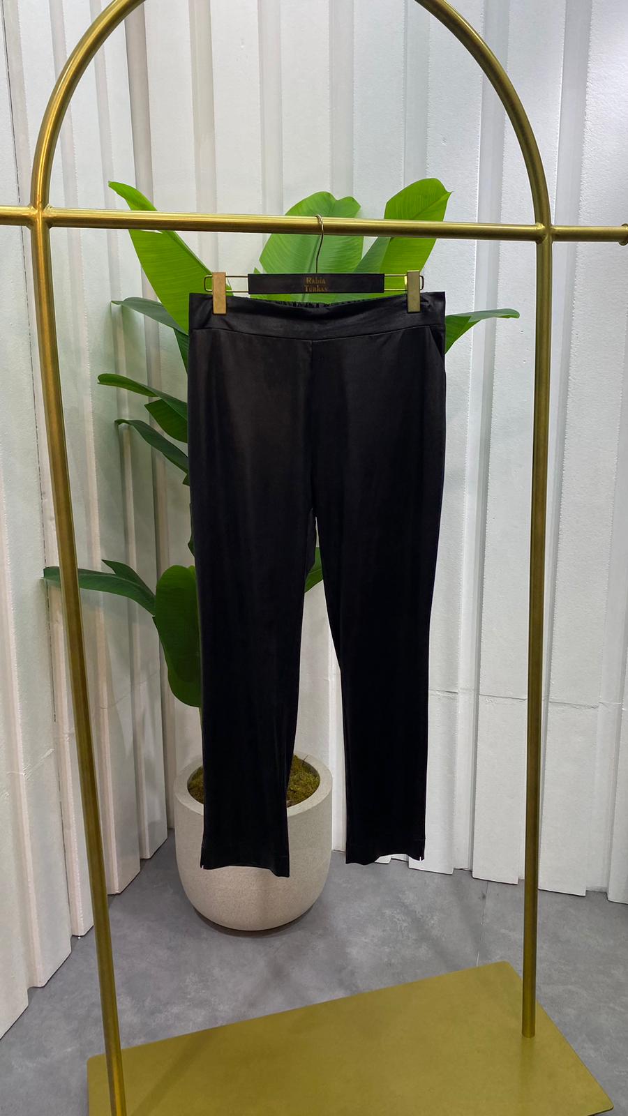 Deri İçlikli Takım